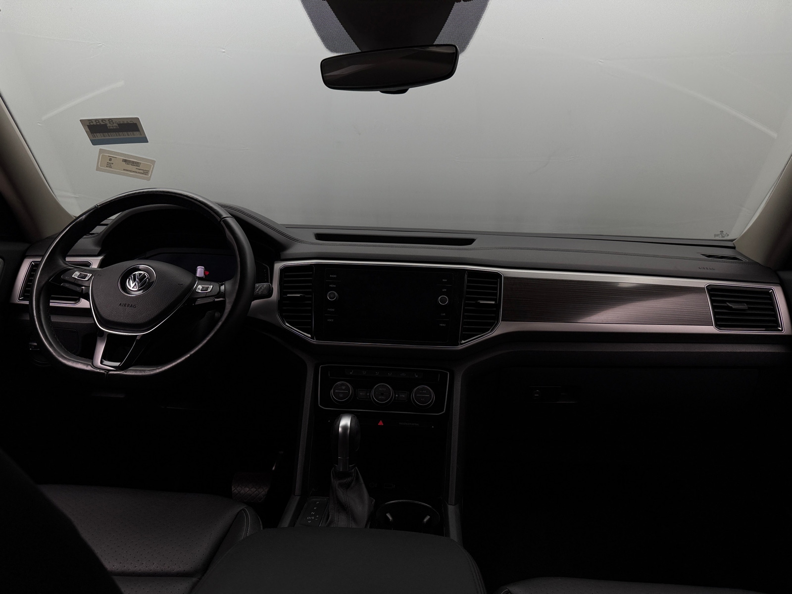 Thumbnail: 2019 Volkswagen Atlas - 3