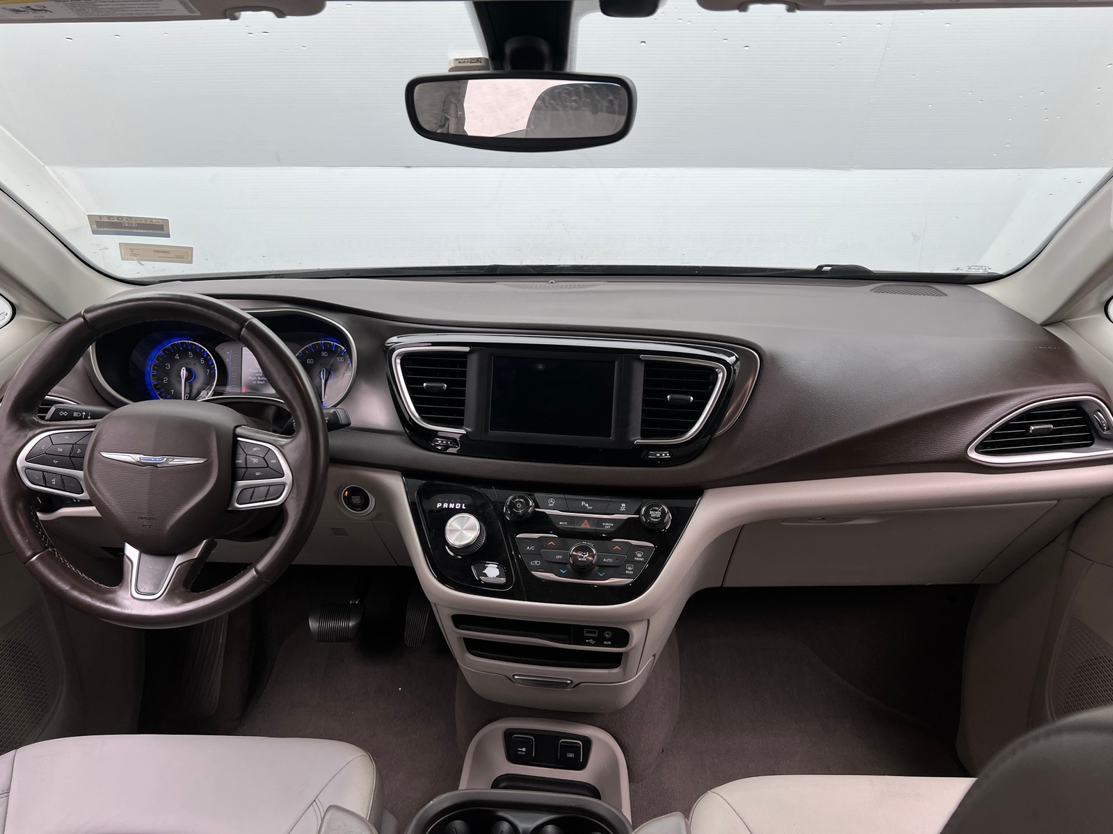 Thumbnail: 2018 Chrysler Pacifica - 2