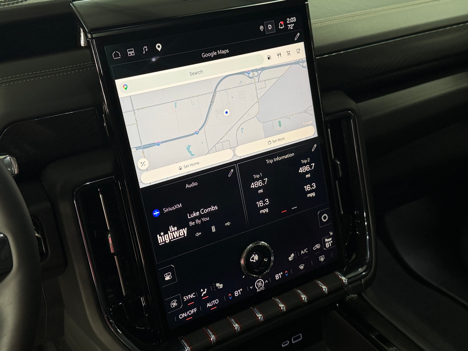 Thumbnail: 2025 GMC Yukon - 3