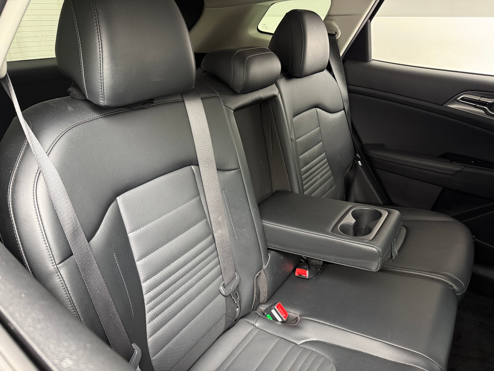 Thumbnail: 2023 Kia Sportage - 5