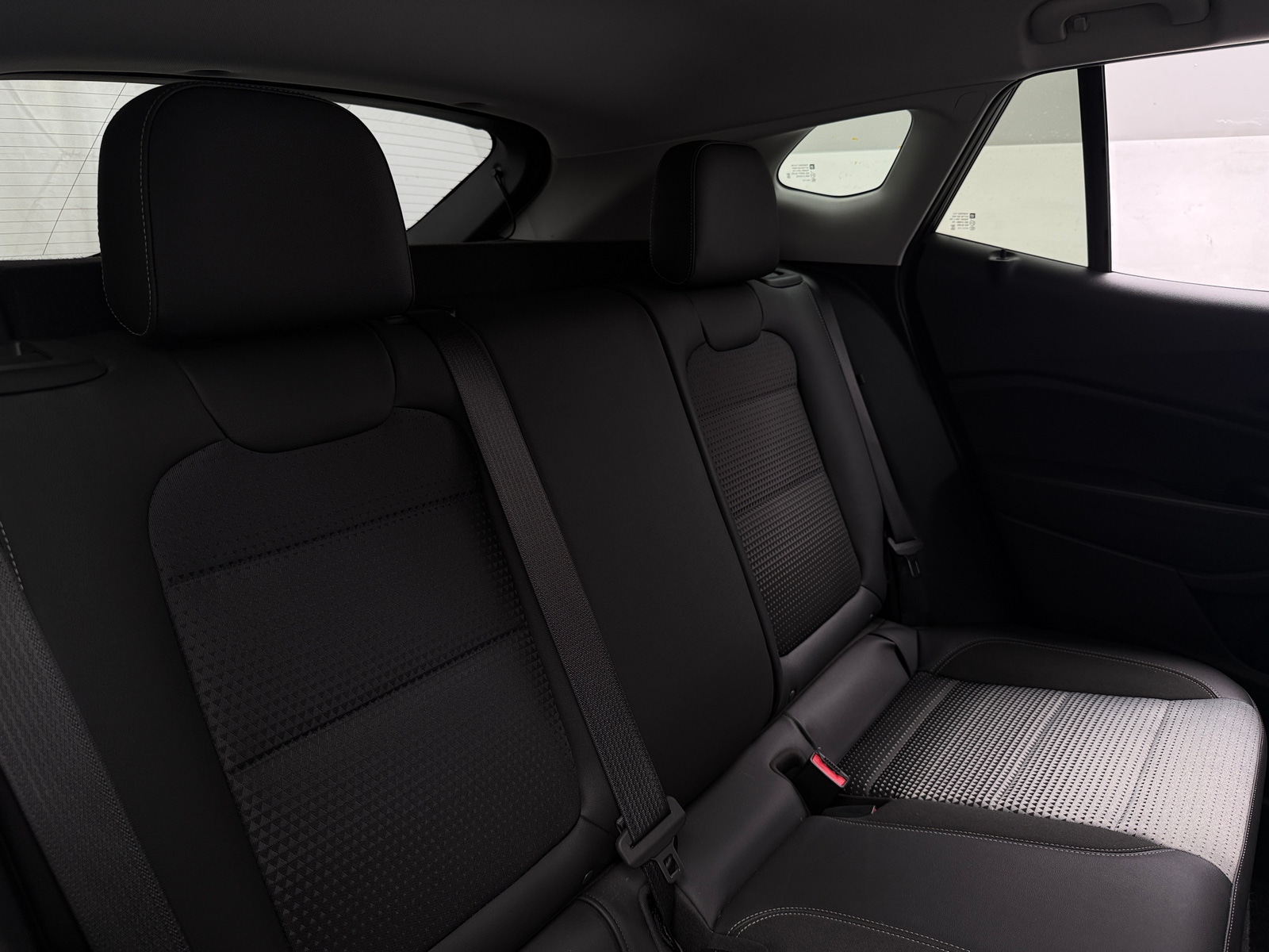 Thumbnail: 2025 Chevrolet Trax - 6