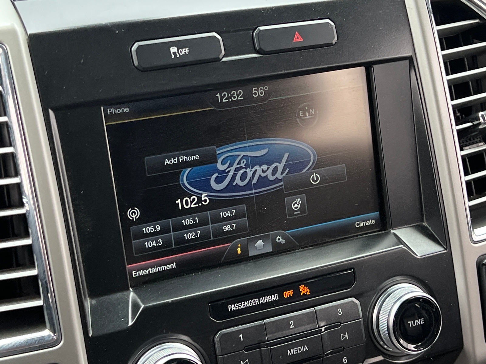 Thumbnail: 2015 Ford Econoline - 3