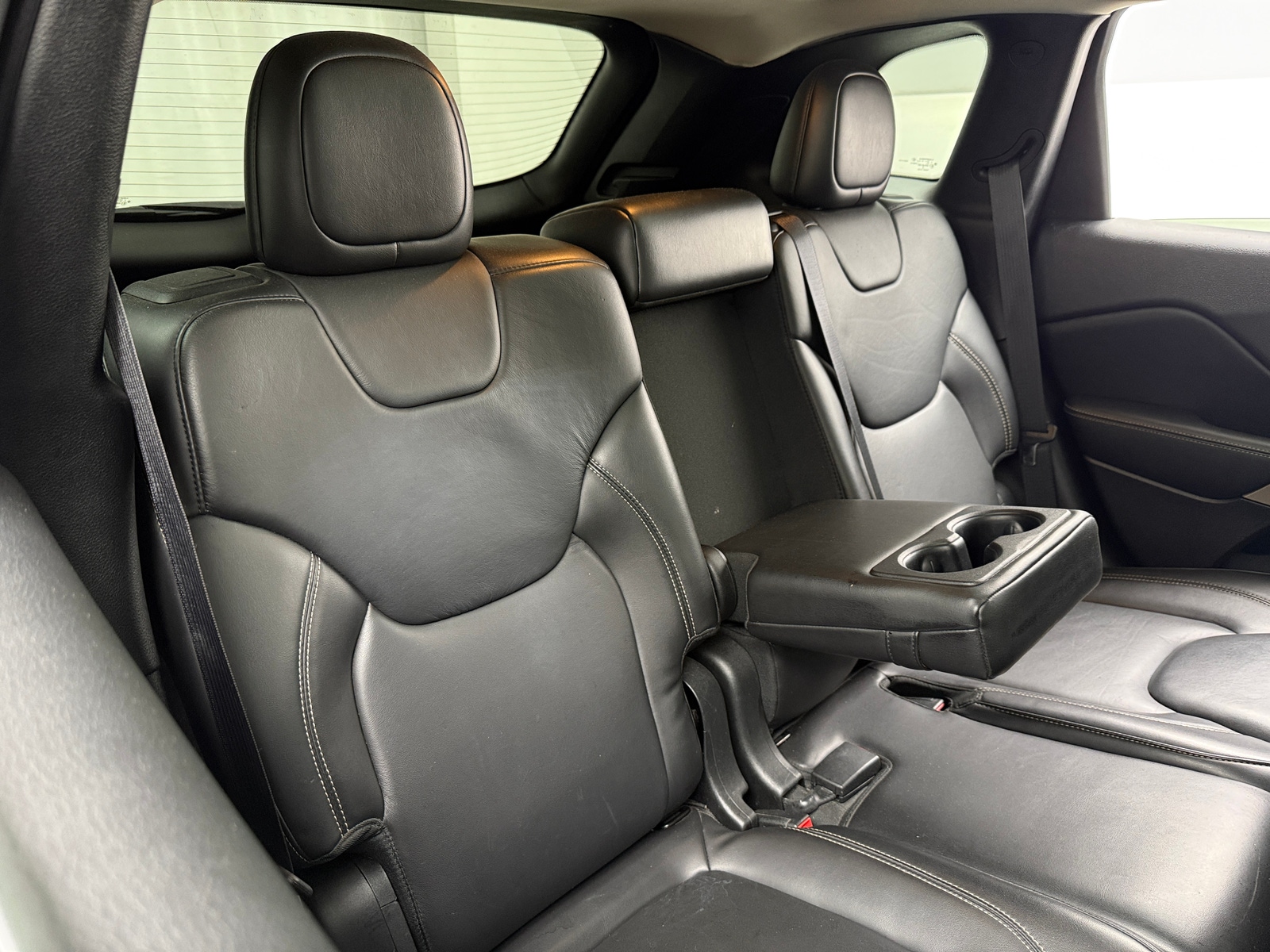 Thumbnail: 2018 Jeep Cherokee - 5