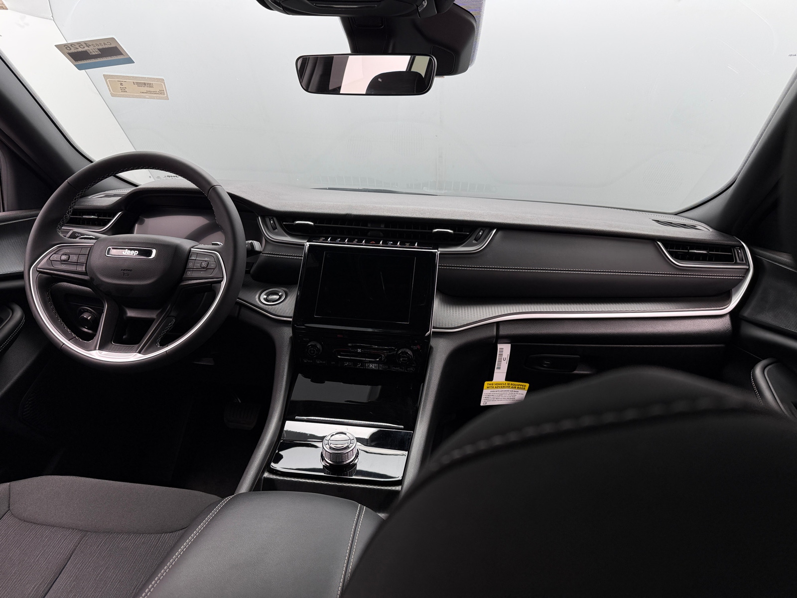 Thumbnail: 2025 Jeep Grand Cherokee - 3