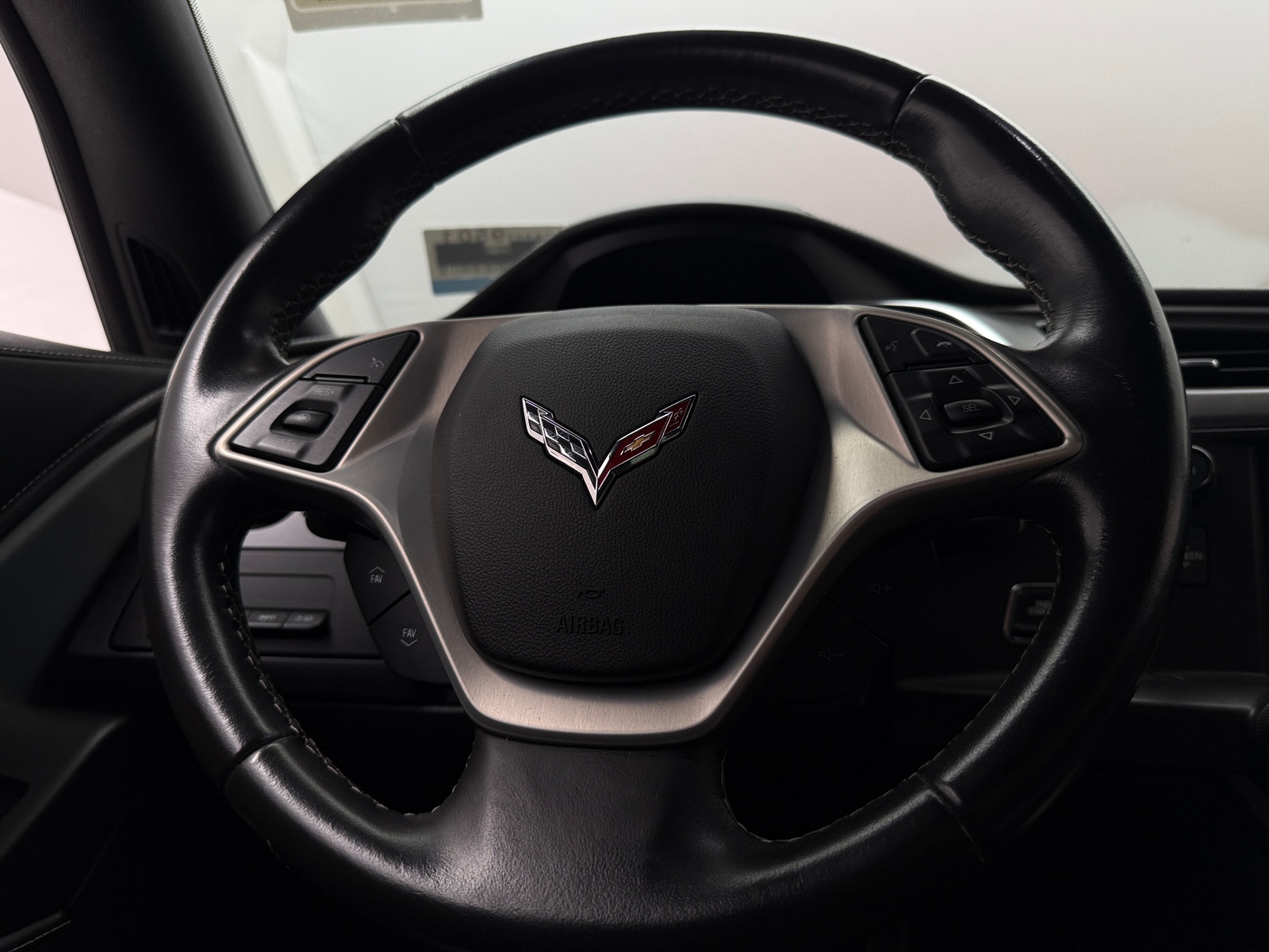 Thumbnail: 2015 Chevrolet Corvette - 3