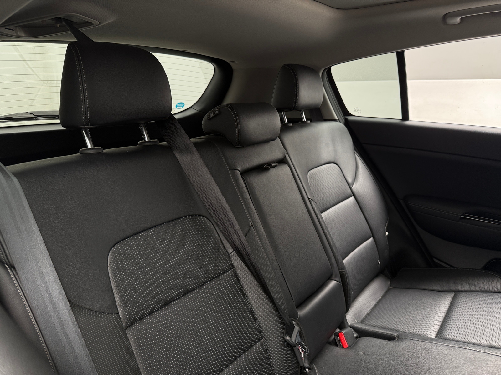 Thumbnail: 2022 Kia Sportage - 5