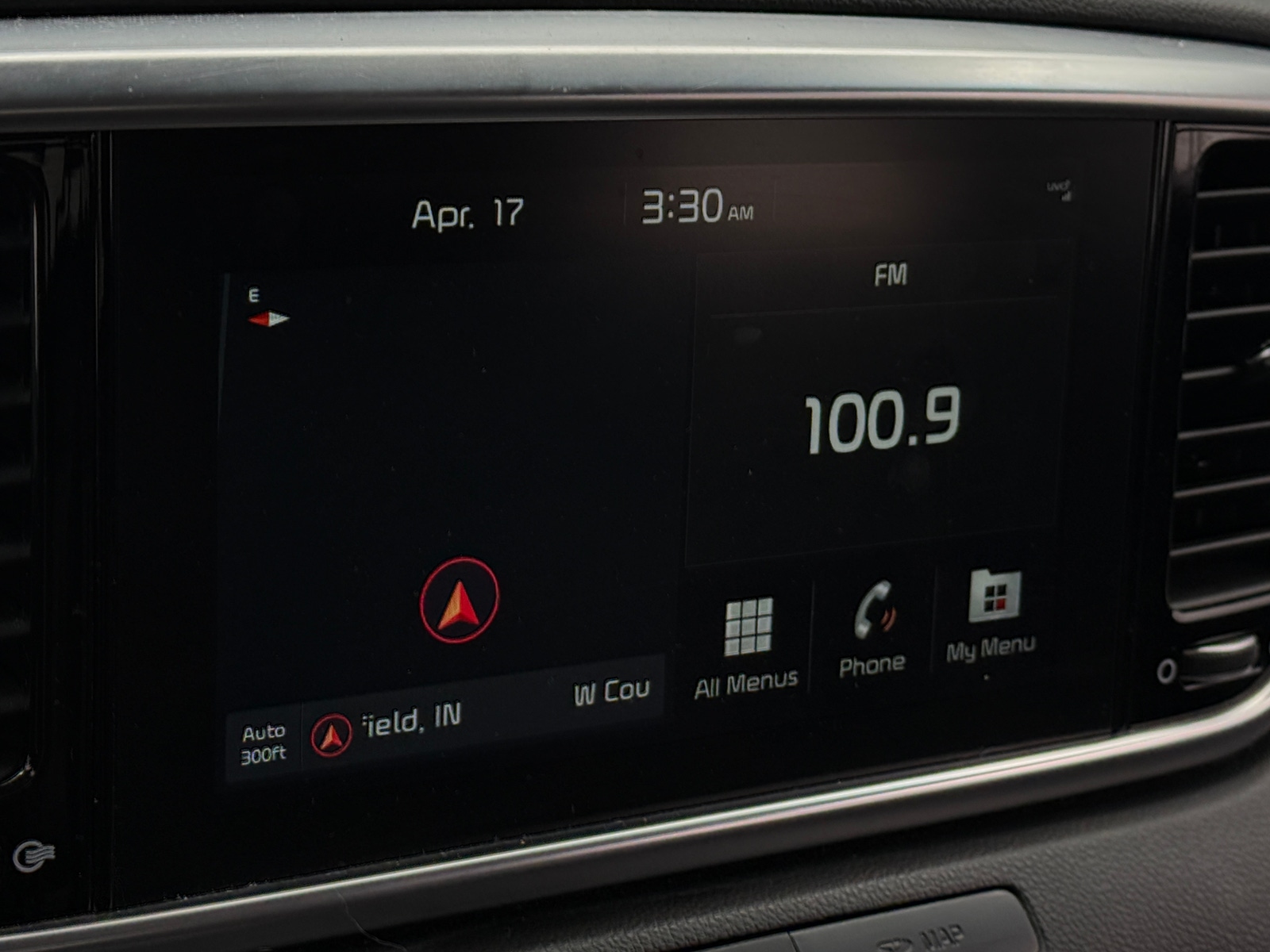 Thumbnail: 2022 Kia Sportage - 3