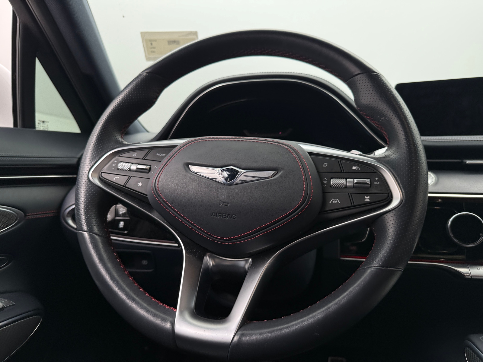 Thumbnail: 2023 Genesis GV70 - 4