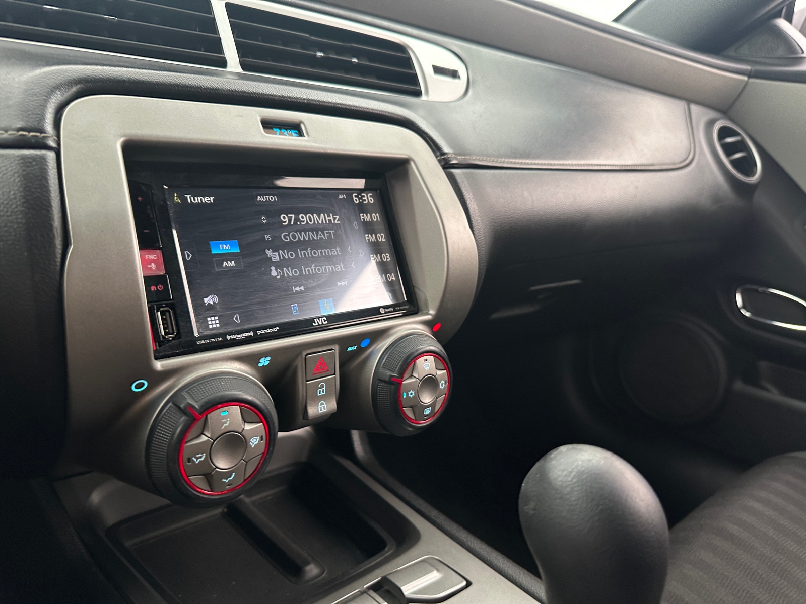 Thumbnail: 2015 Chevrolet Camaro - 3