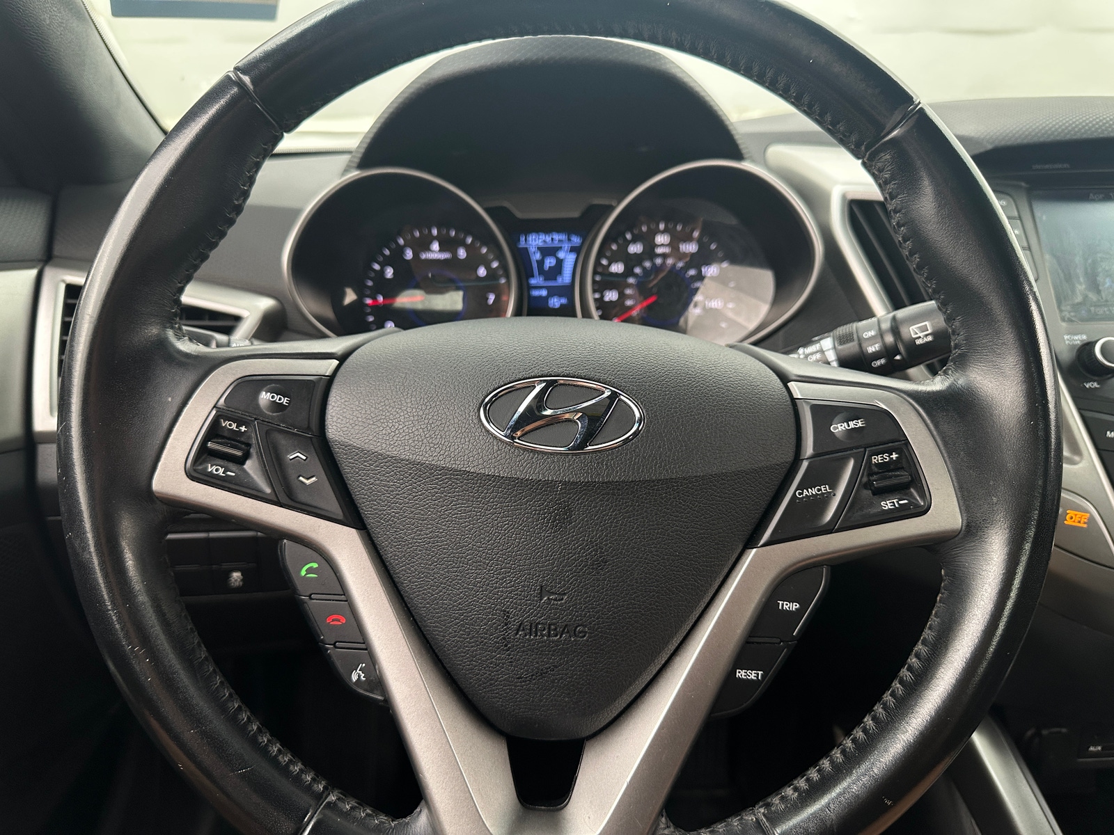 Thumbnail: 2017 Hyundai Veloster - 5