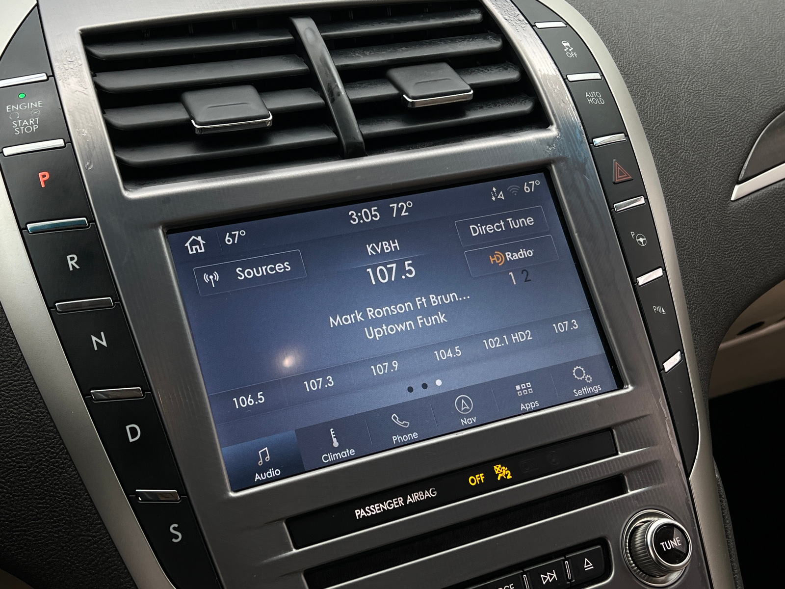 Thumbnail: 2019 Lincoln MKZ - 3