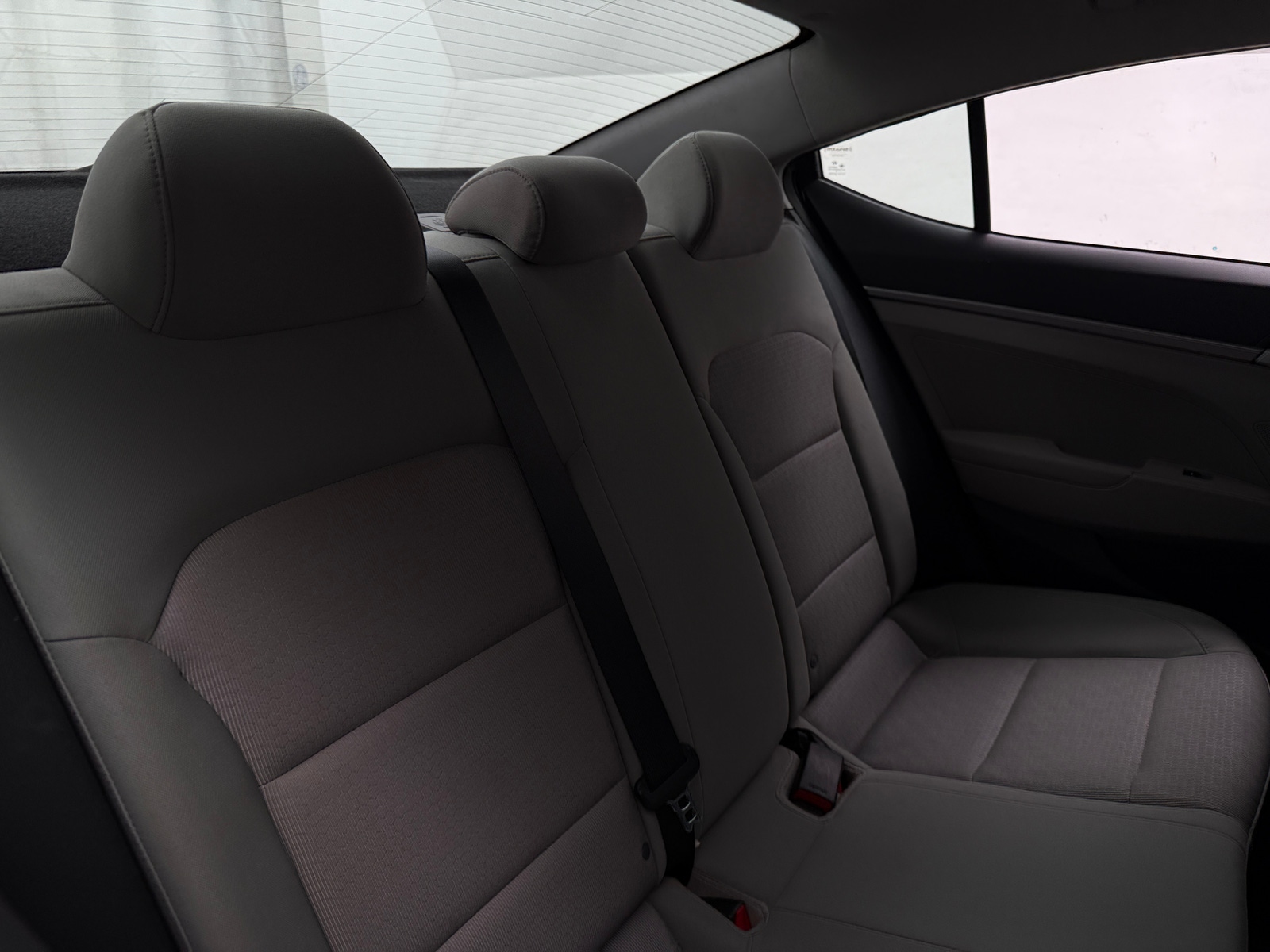 Thumbnail: 2017 Hyundai Elantra - 6