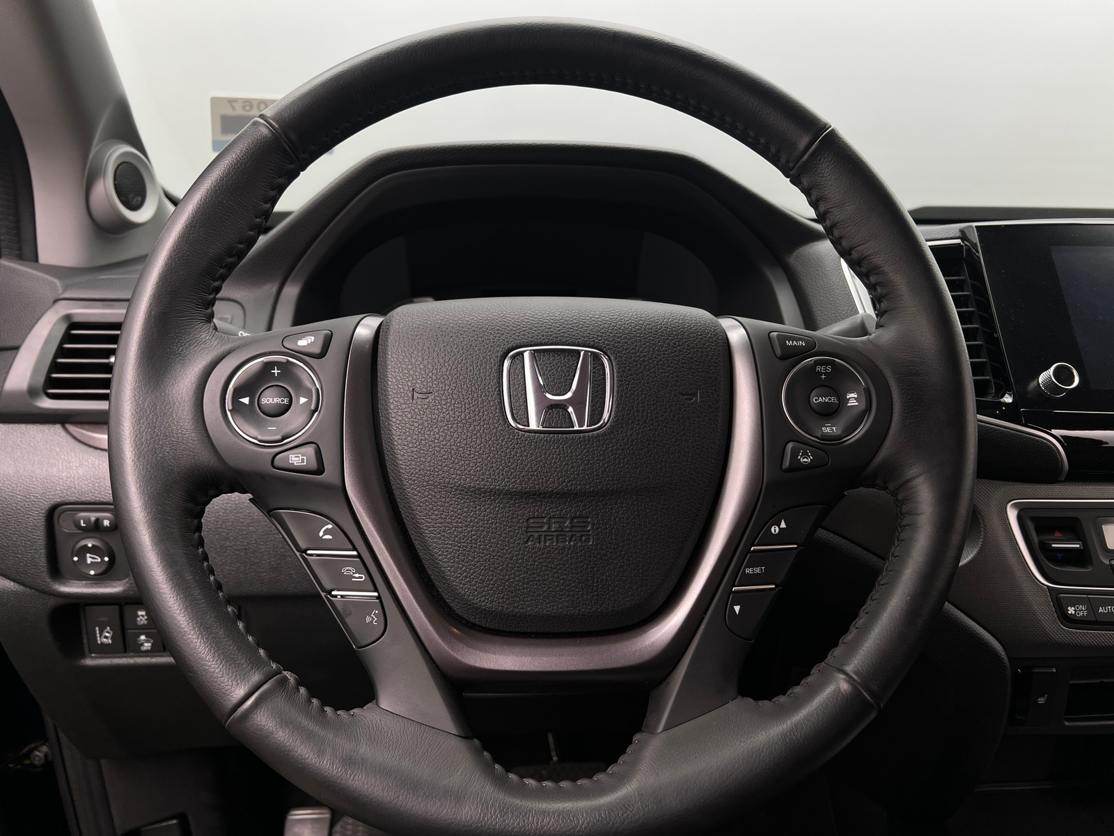 Thumbnail: 2022 Honda Ridgeline - 4