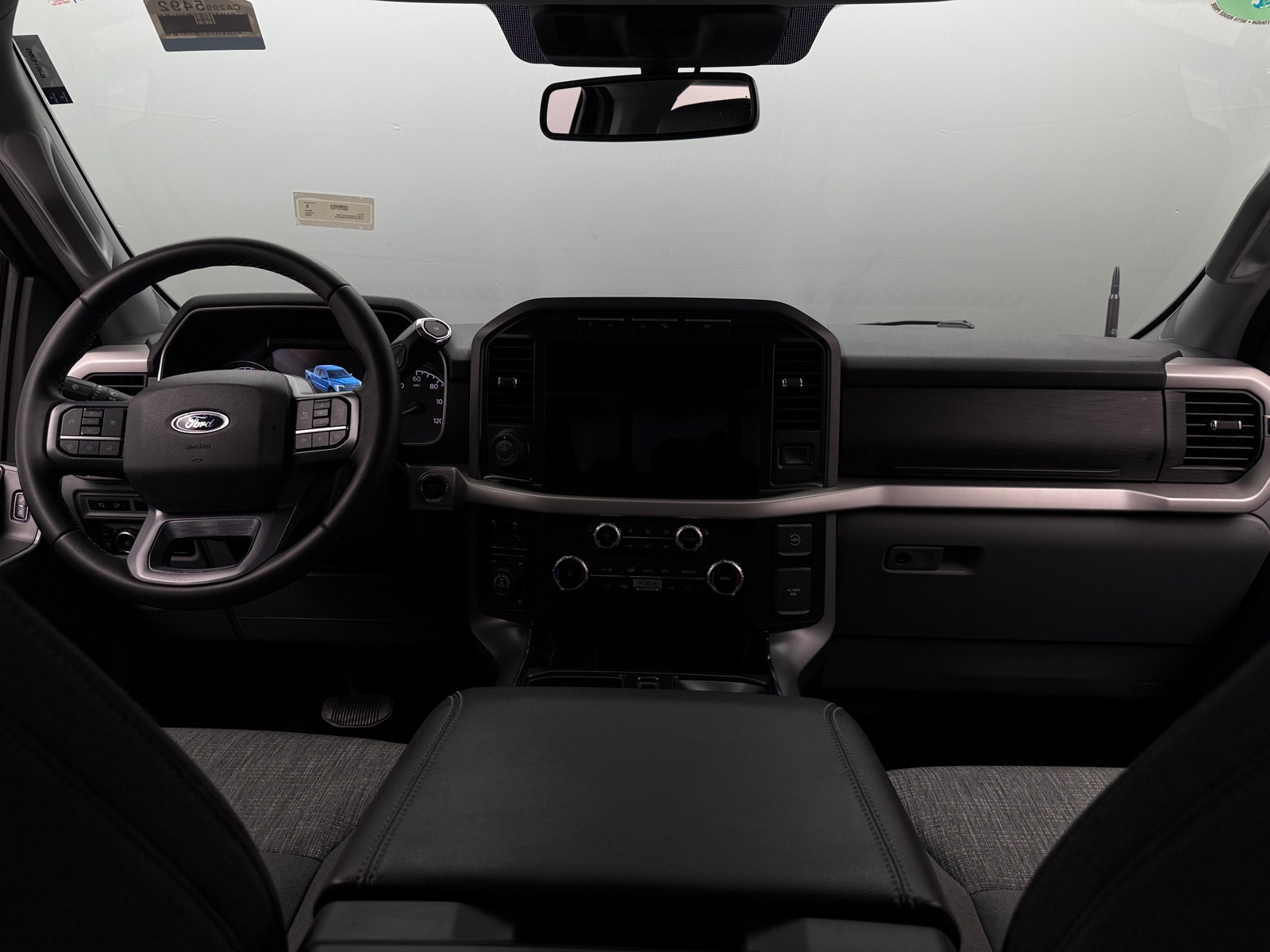Thumbnail: 2023 Ford Econoline - 3