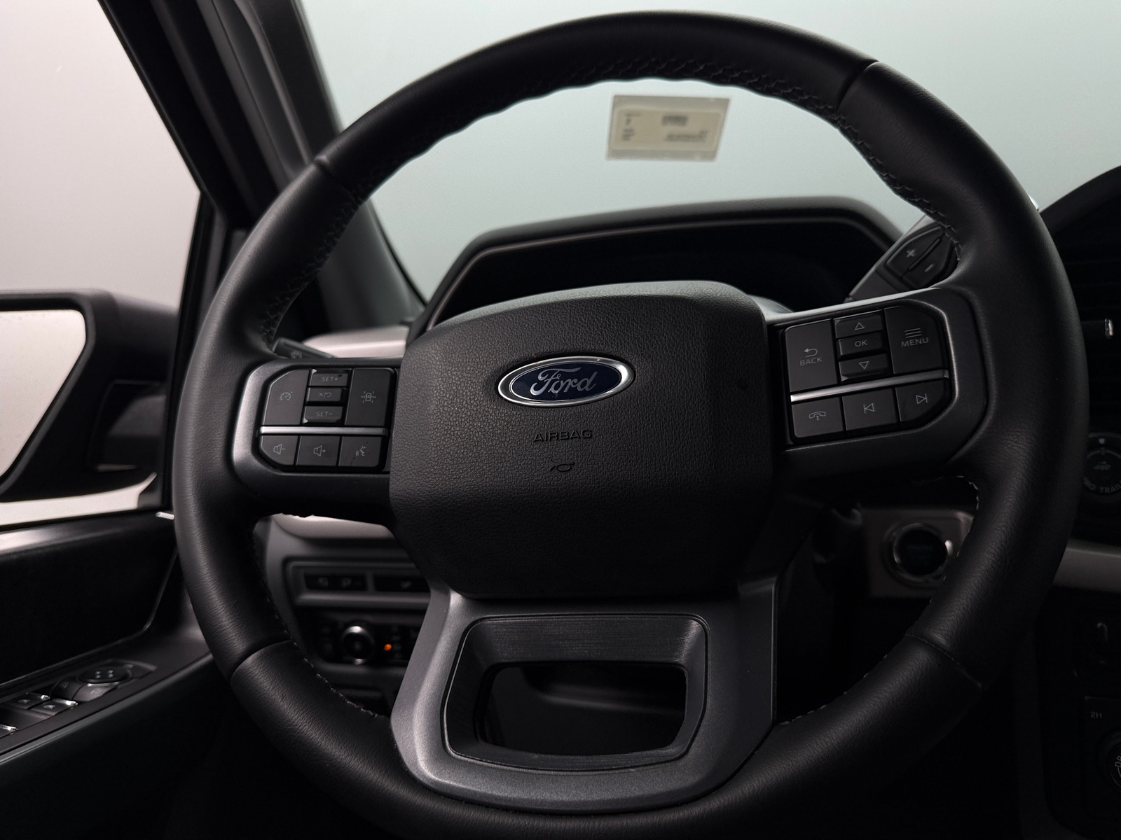 Thumbnail: 2023 Ford Econoline - 5