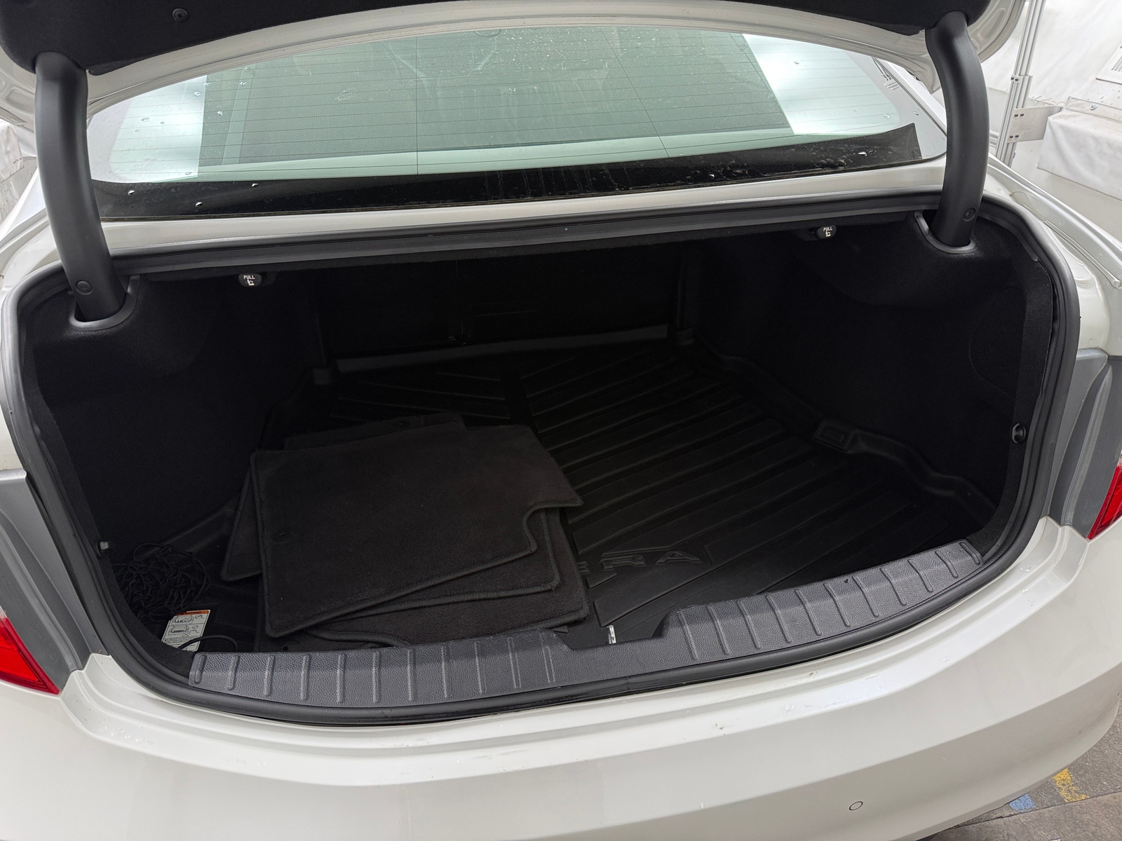 Thumbnail: 2015 Hyundai Azera - 6