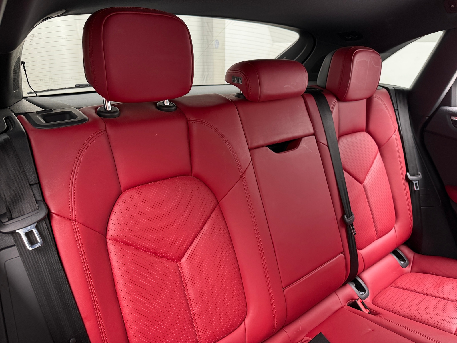 Thumbnail: 2018 Porsche Macan - 5