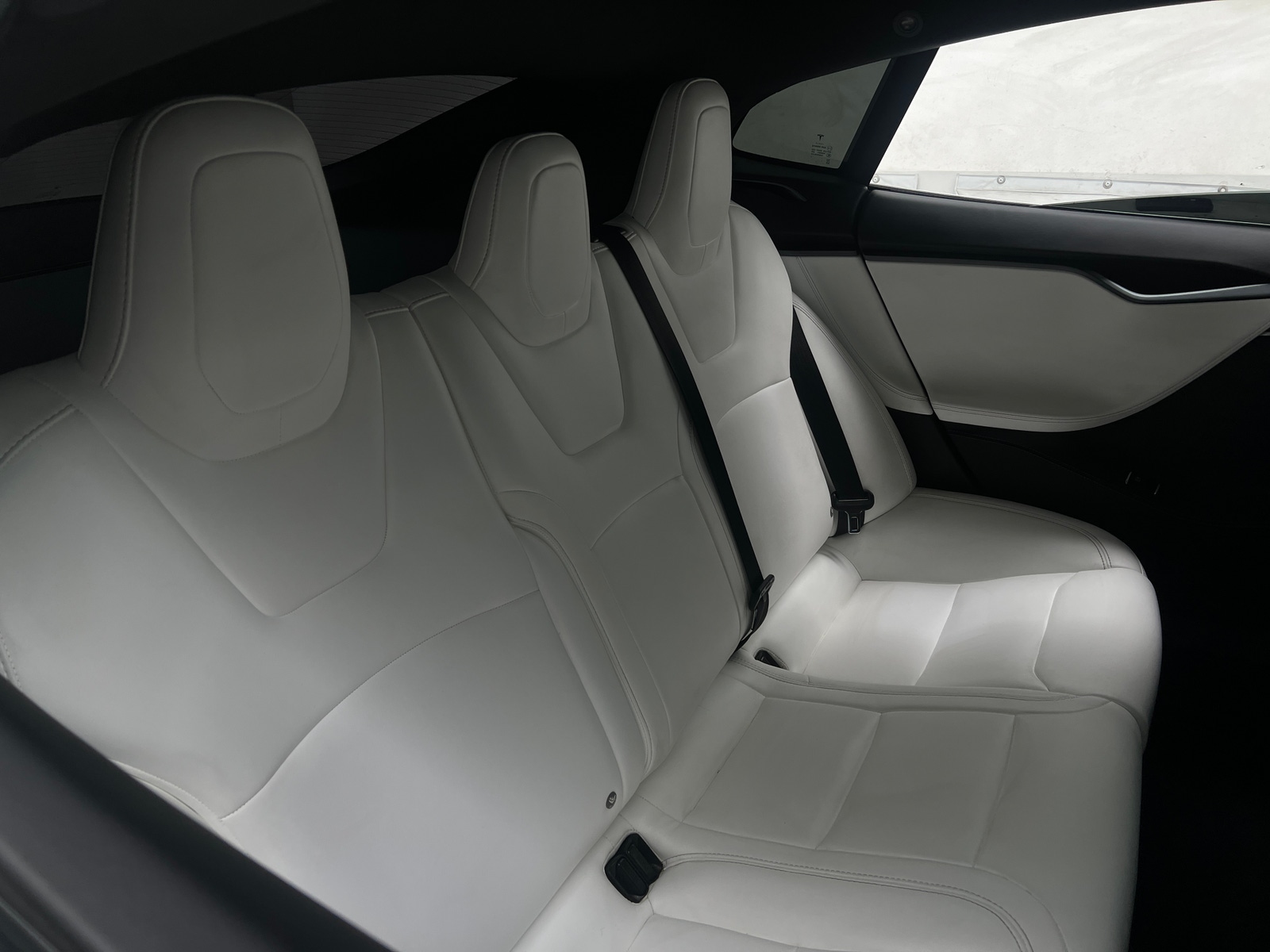 Thumbnail: 2019 Tesla Model S - 5