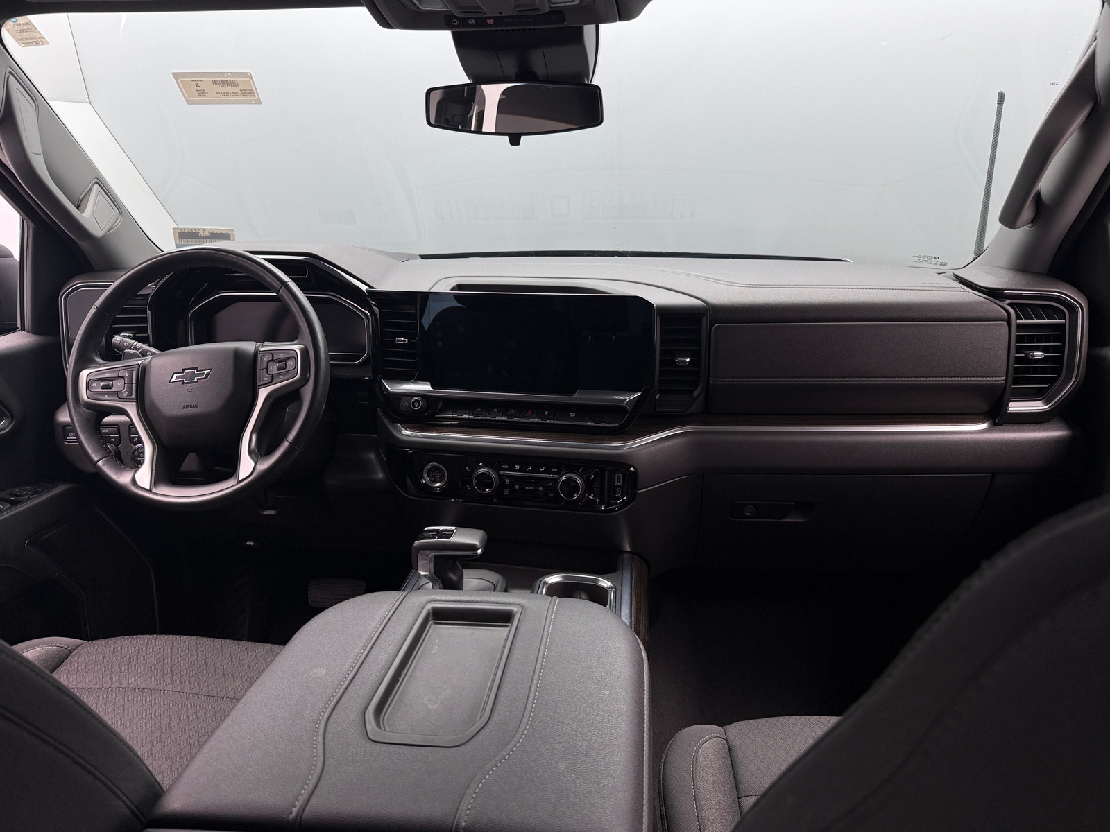 Thumbnail: 2022 Chevrolet Silverado 1500 - 3