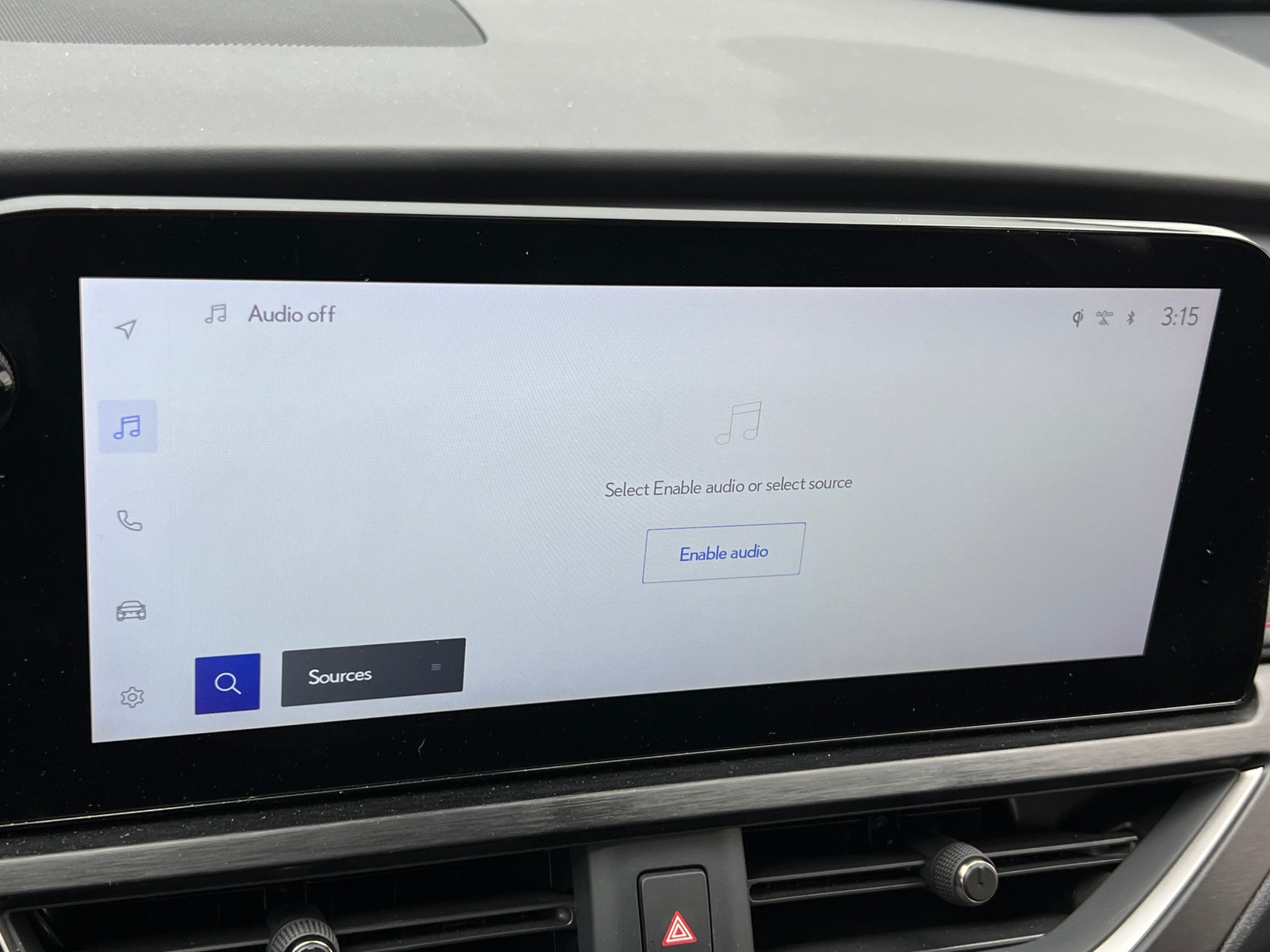 Thumbnail: 2023 Lexus UX - 3