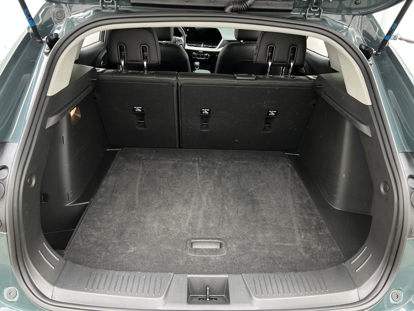 Thumbnail: 2025 Chevrolet Trax - 7