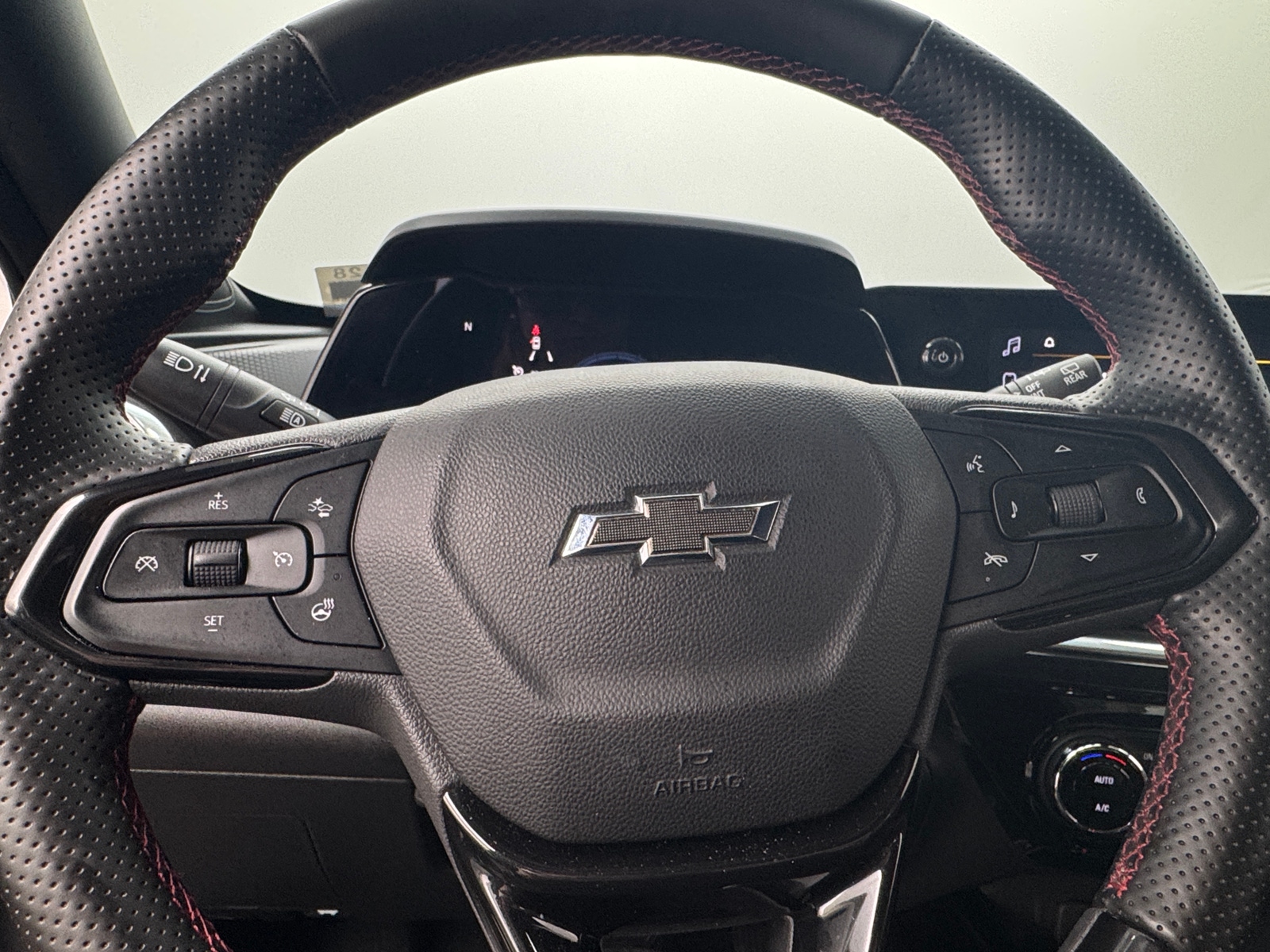 Thumbnail: 2024 Chevrolet Trax - 4