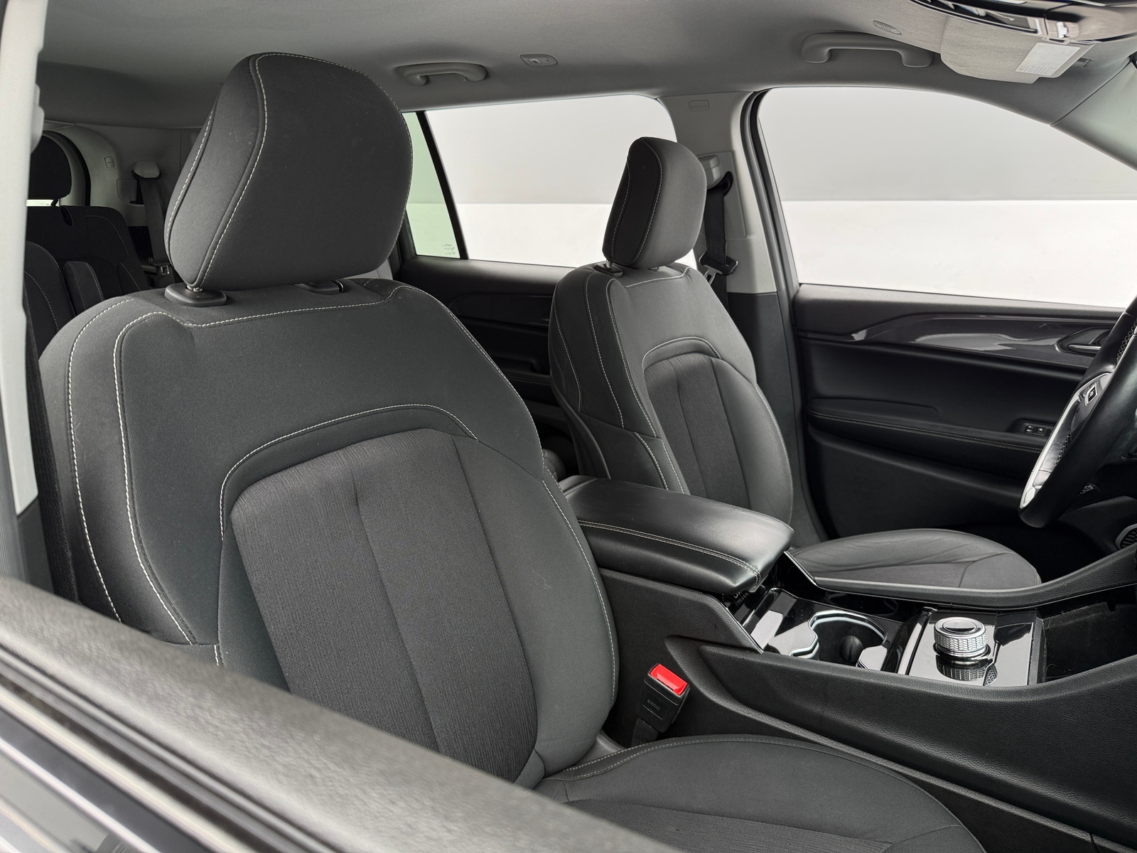 Thumbnail: 2021 Jeep Grand Cherokee L - 2