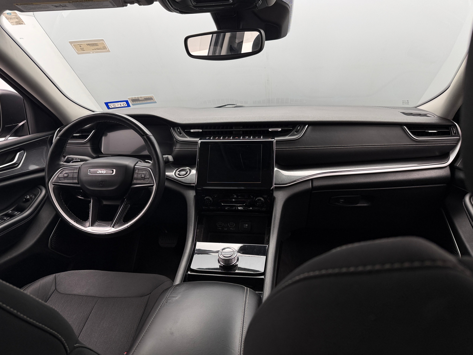 Thumbnail: 2021 Jeep Grand Cherokee L - 3