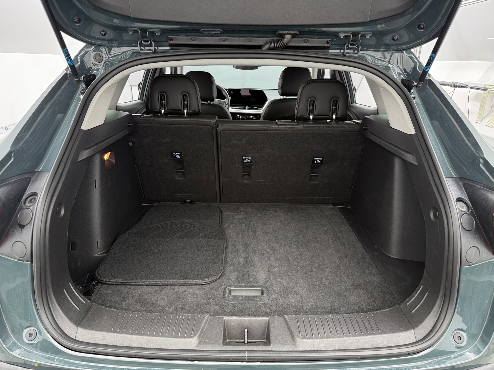 Thumbnail: 2025 Chevrolet Trax - 7