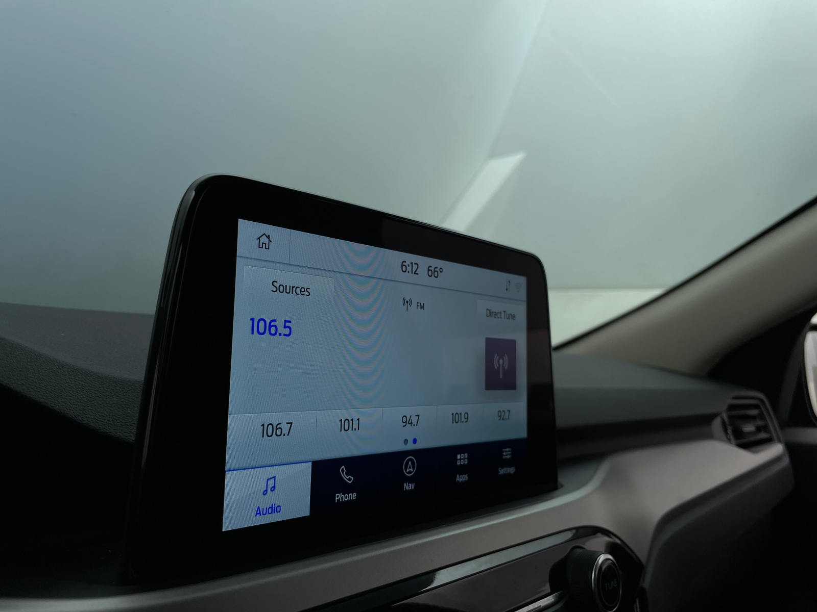 Thumbnail: 2020 Ford Escape - 4