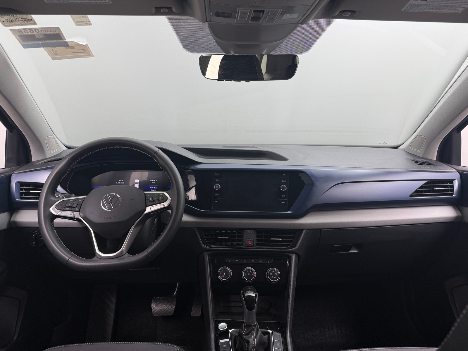 Thumbnail: 2023 Volkswagen Taos - 2