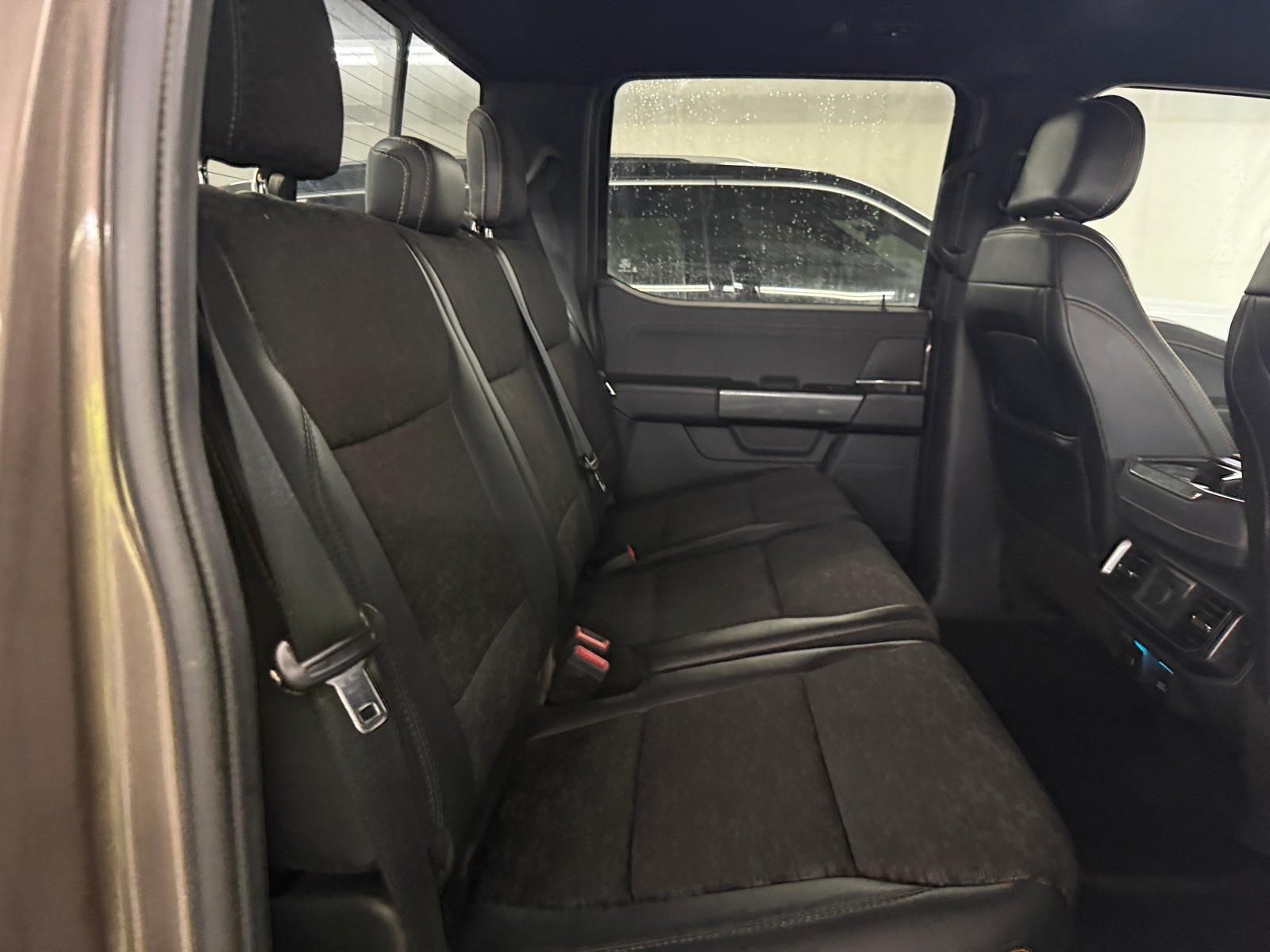 Thumbnail: 2021 Ford Econoline - 6