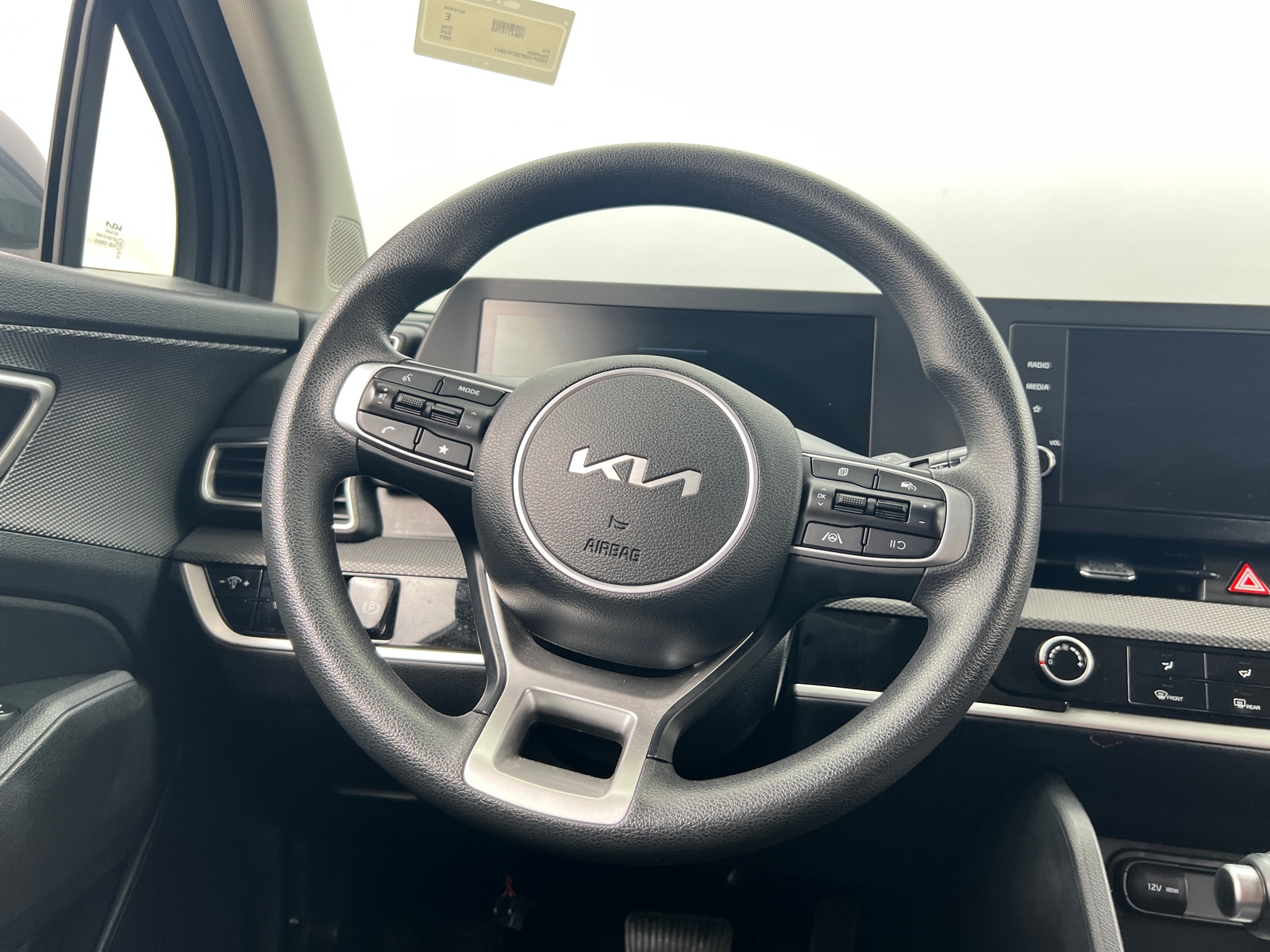 Thumbnail: 2025 Kia Sportage - 5