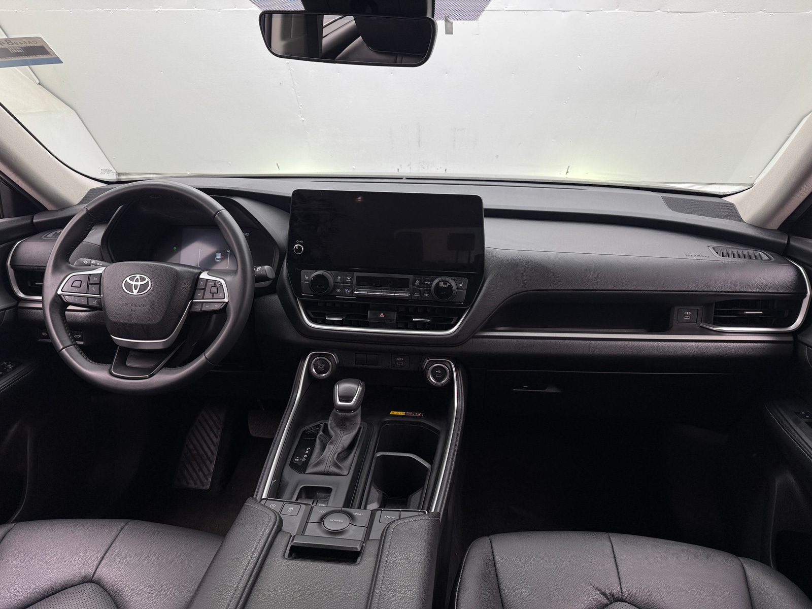 Thumbnail: 2025 Toyota Grand Highlander - 2