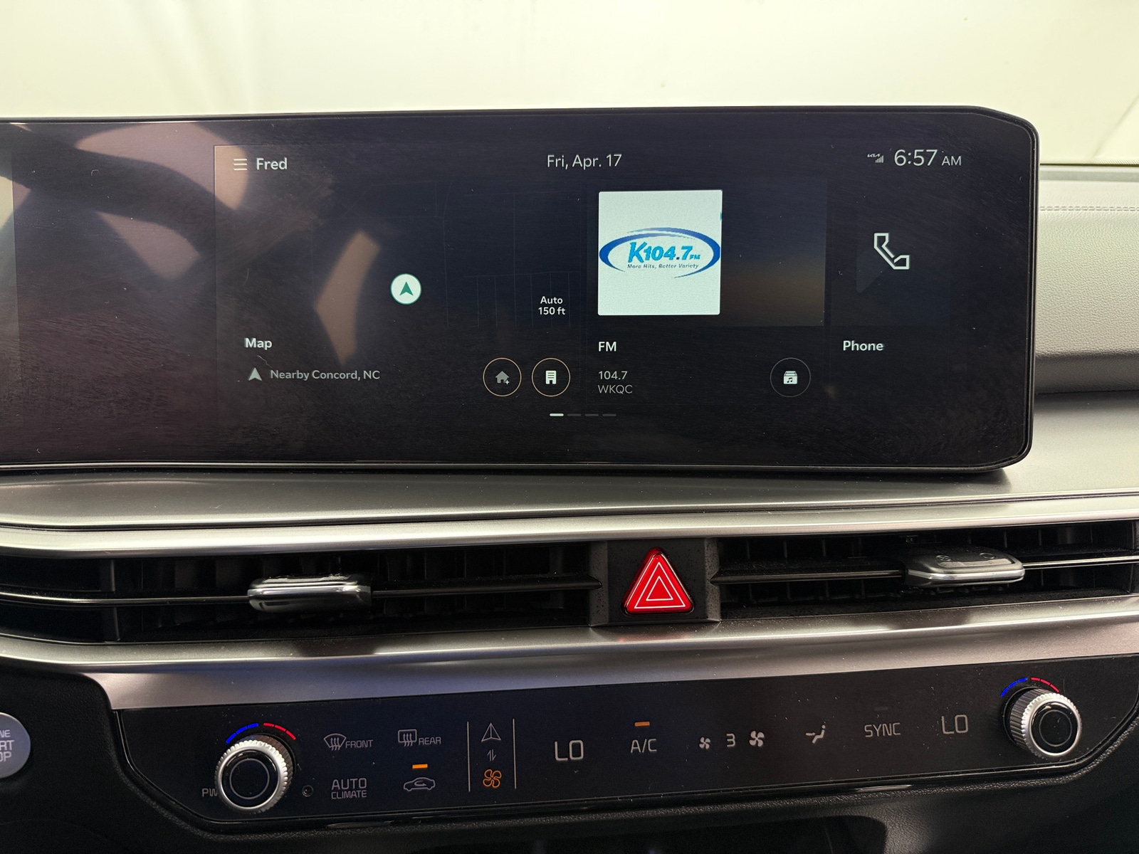 Thumbnail: 2025 Kia Sorento - 3