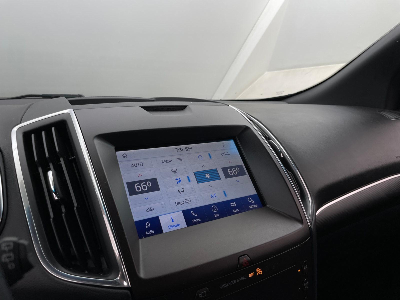 Thumbnail: 2020 Ford Edge - 3