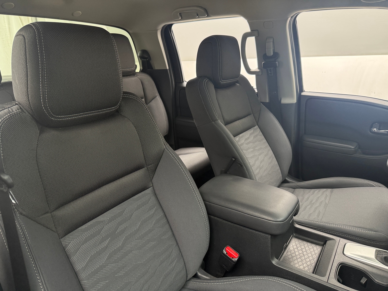 Thumbnail: 2023 Nissan Frontier - 2