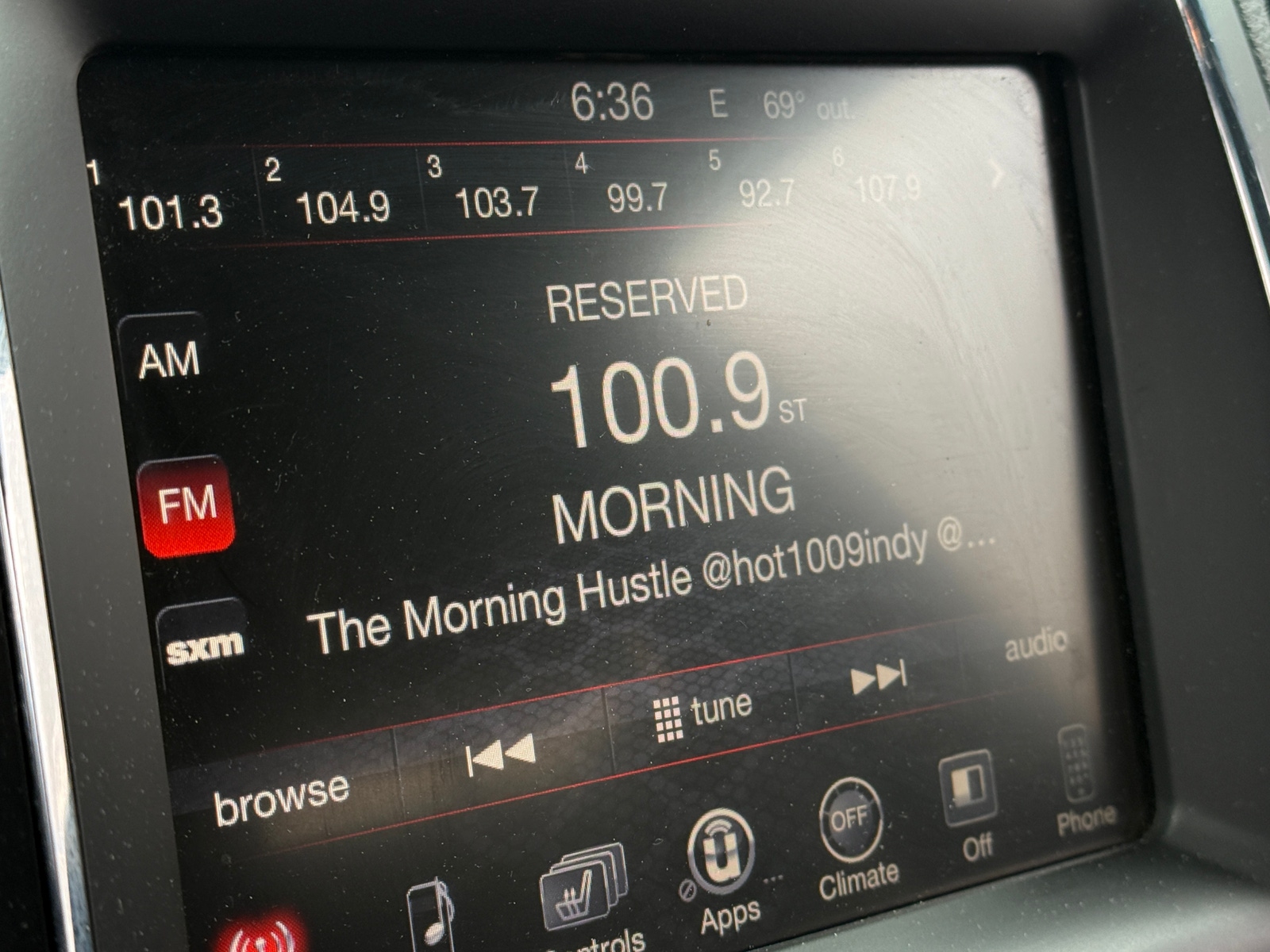 Thumbnail: 2015 Dodge Durango - 3