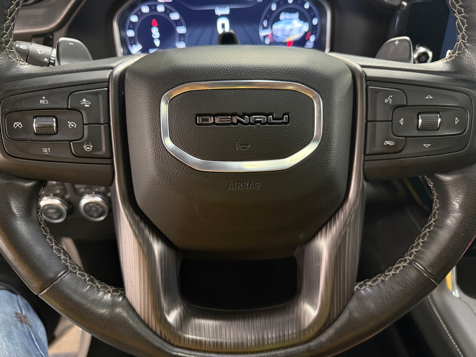 Thumbnail: 2024 GMC Sierra 1500 - 4