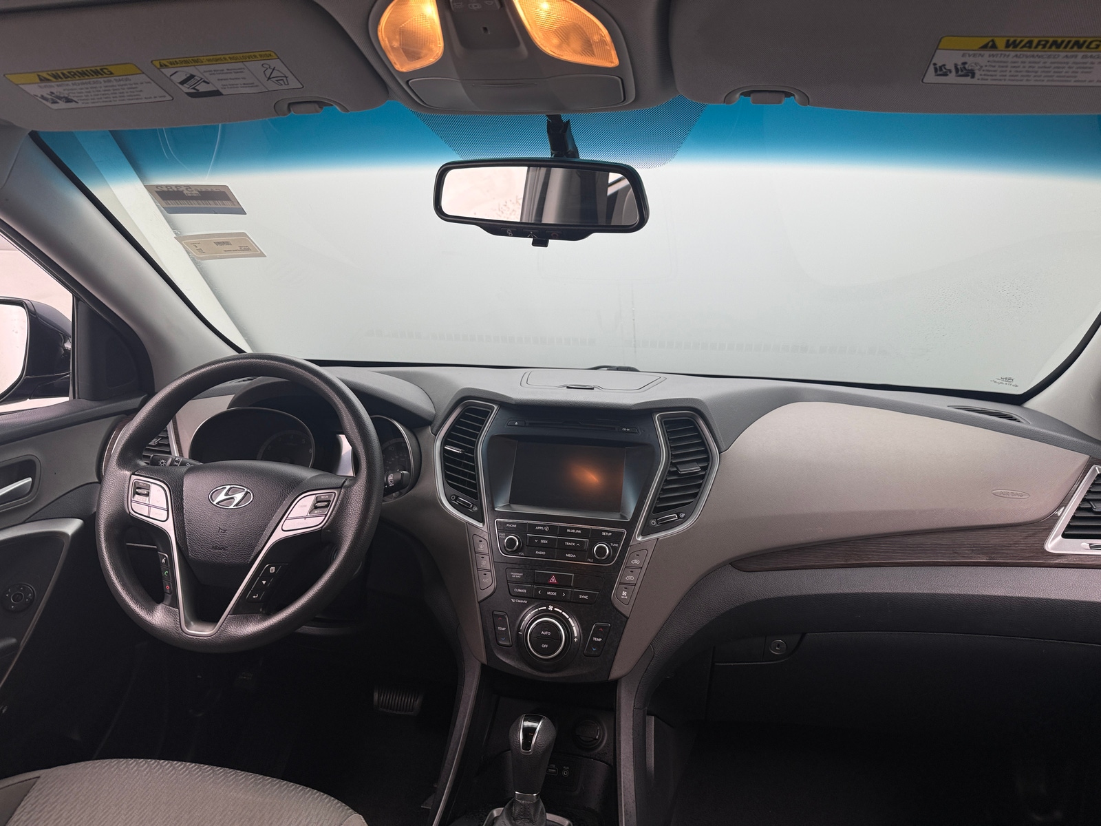 Thumbnail: 2017 Hyundai Santa Fe - 3