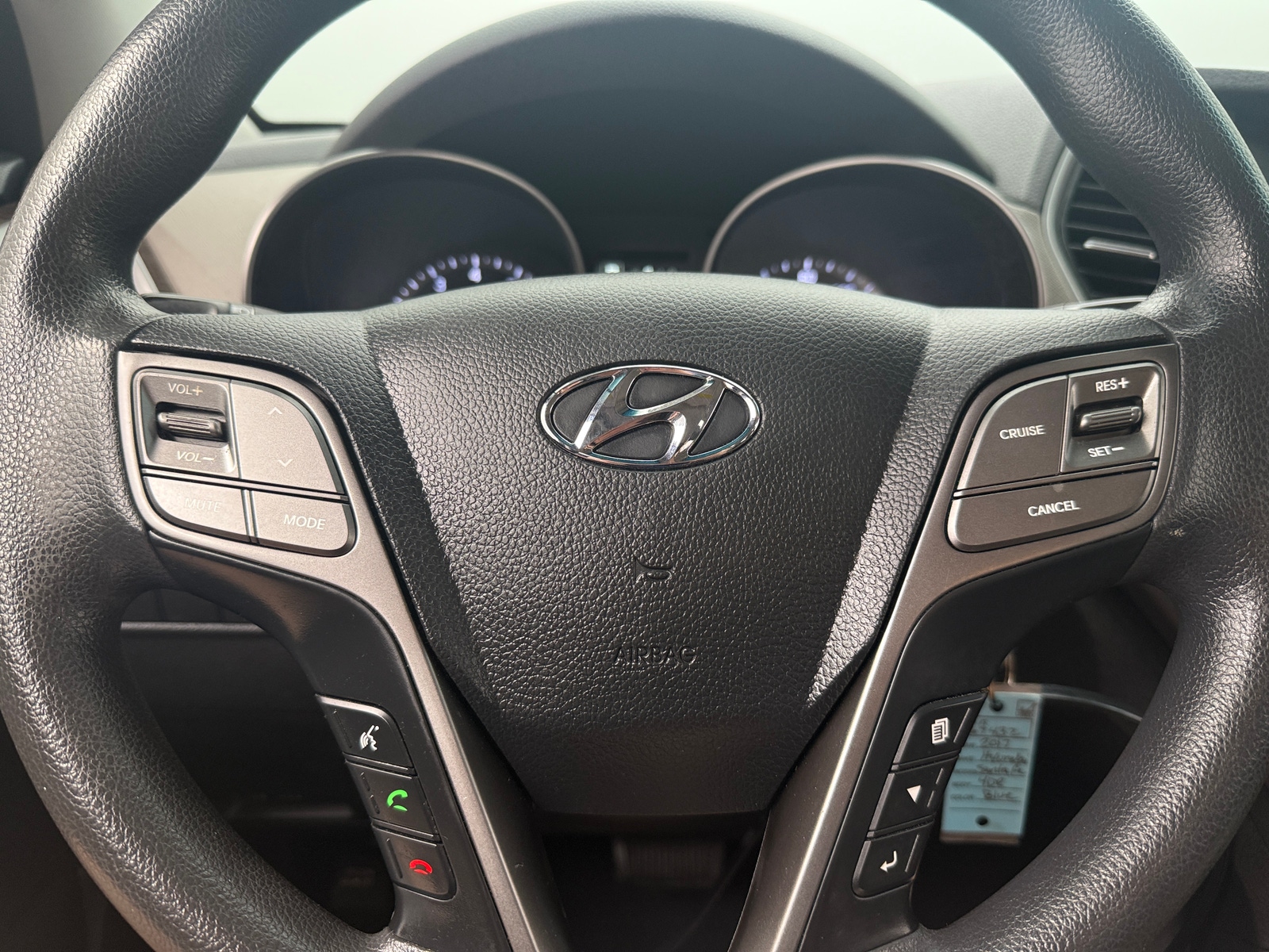 Thumbnail: 2017 Hyundai Santa Fe - 5