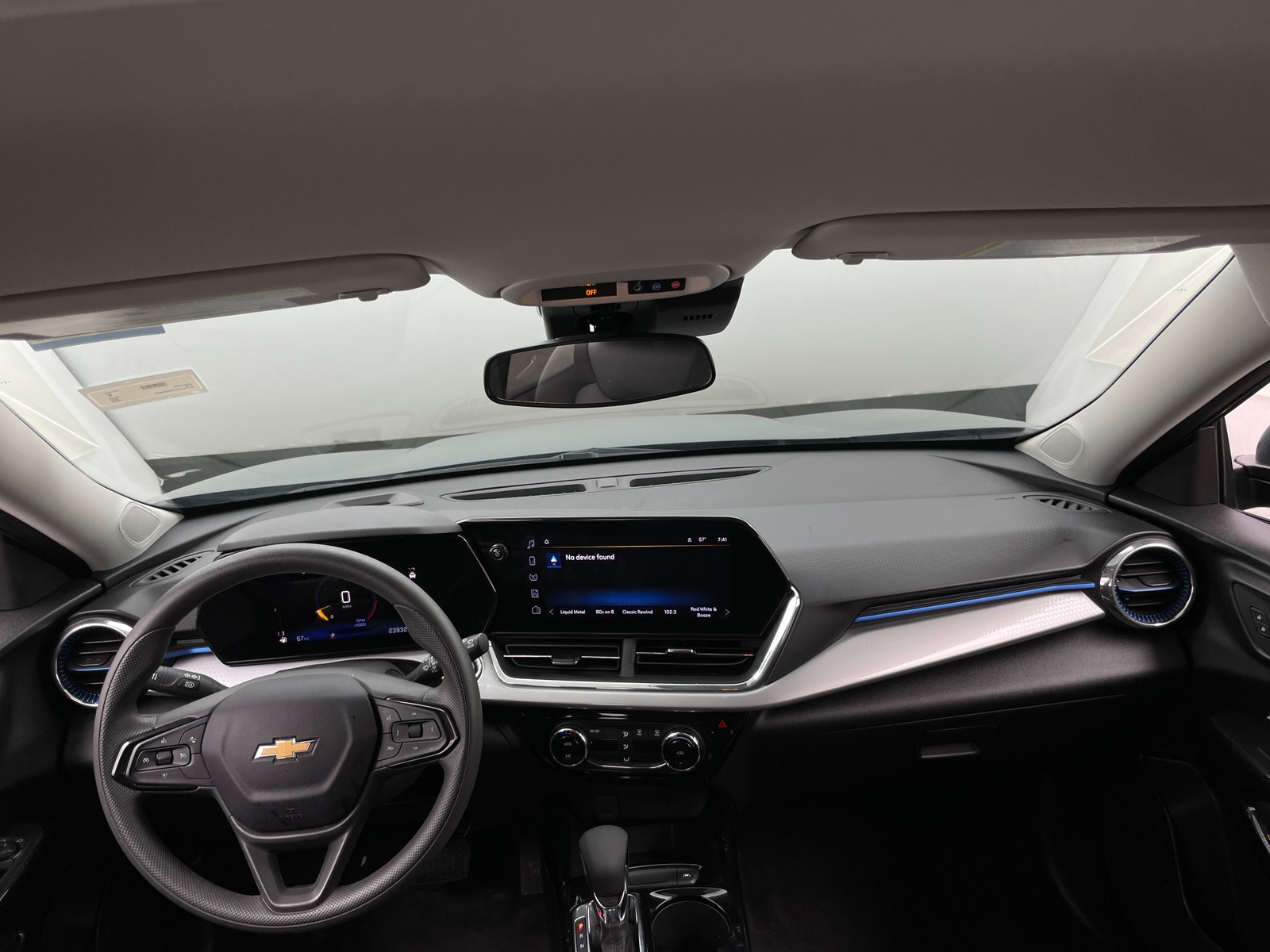Thumbnail: 2025 Chevrolet Trax - 3