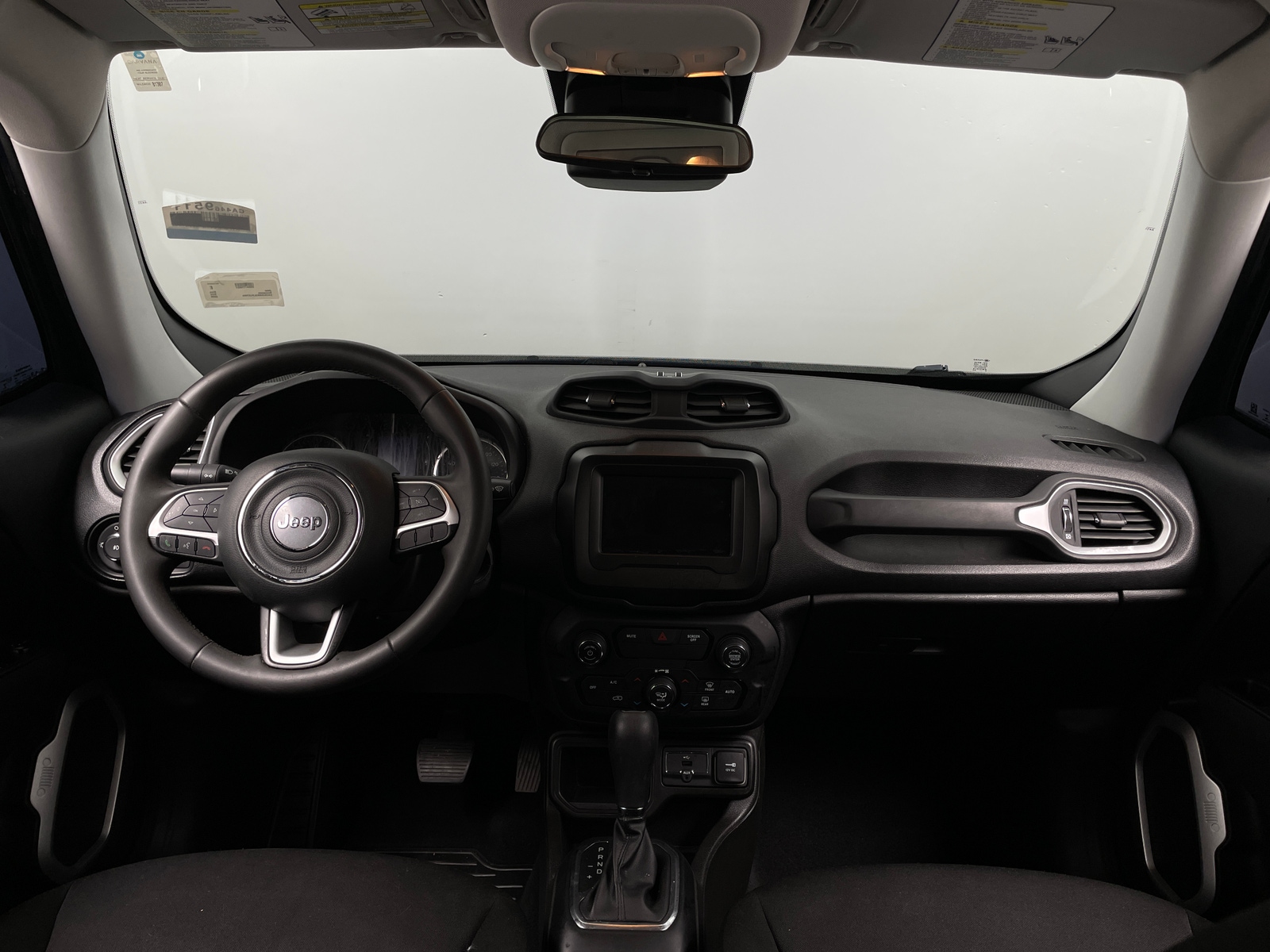 Thumbnail: 2020 Jeep Renegade - 3