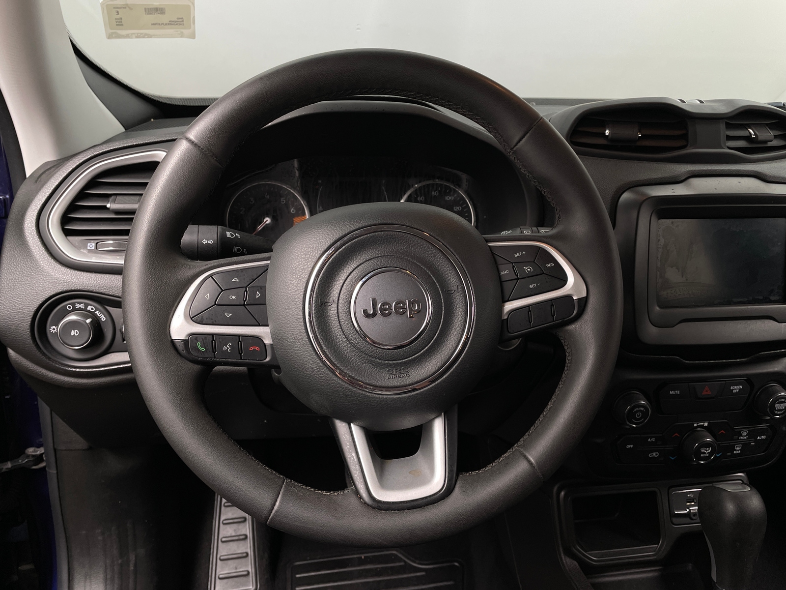 Thumbnail: 2020 Jeep Renegade - 5