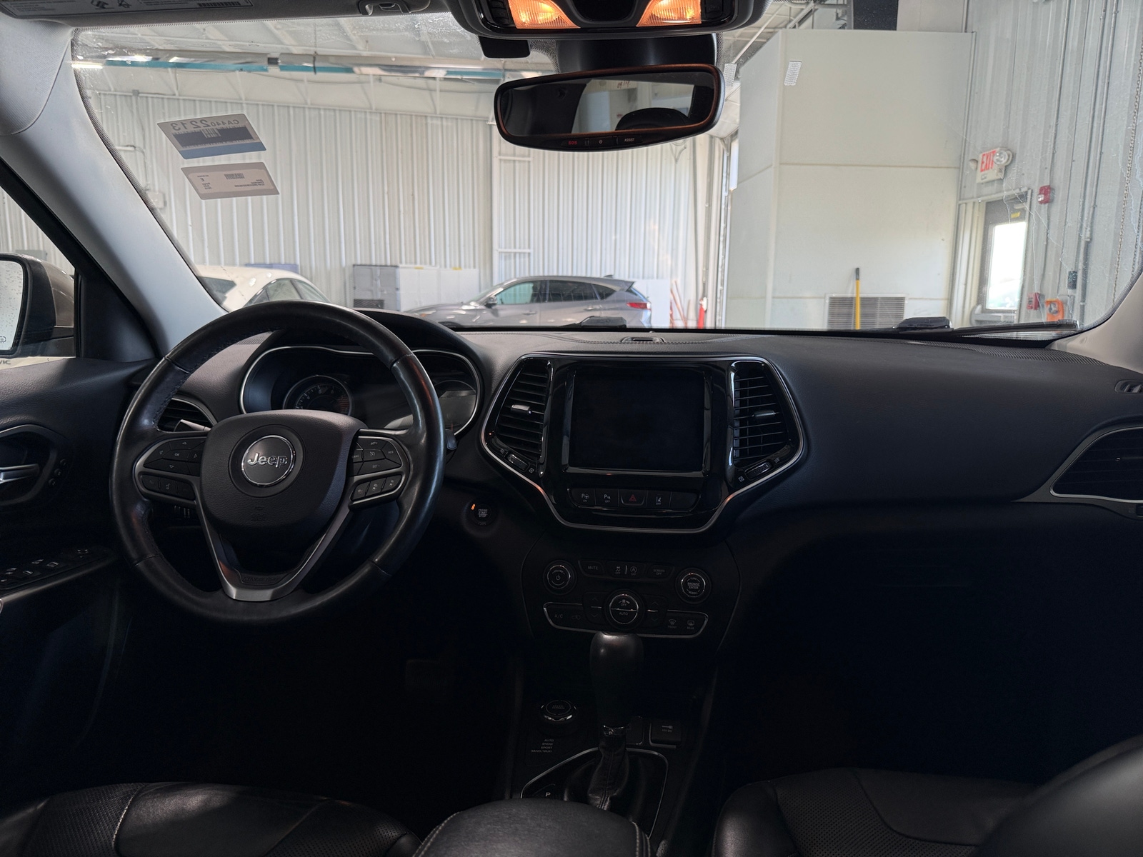 Thumbnail: 2019 Jeep Cherokee - 2