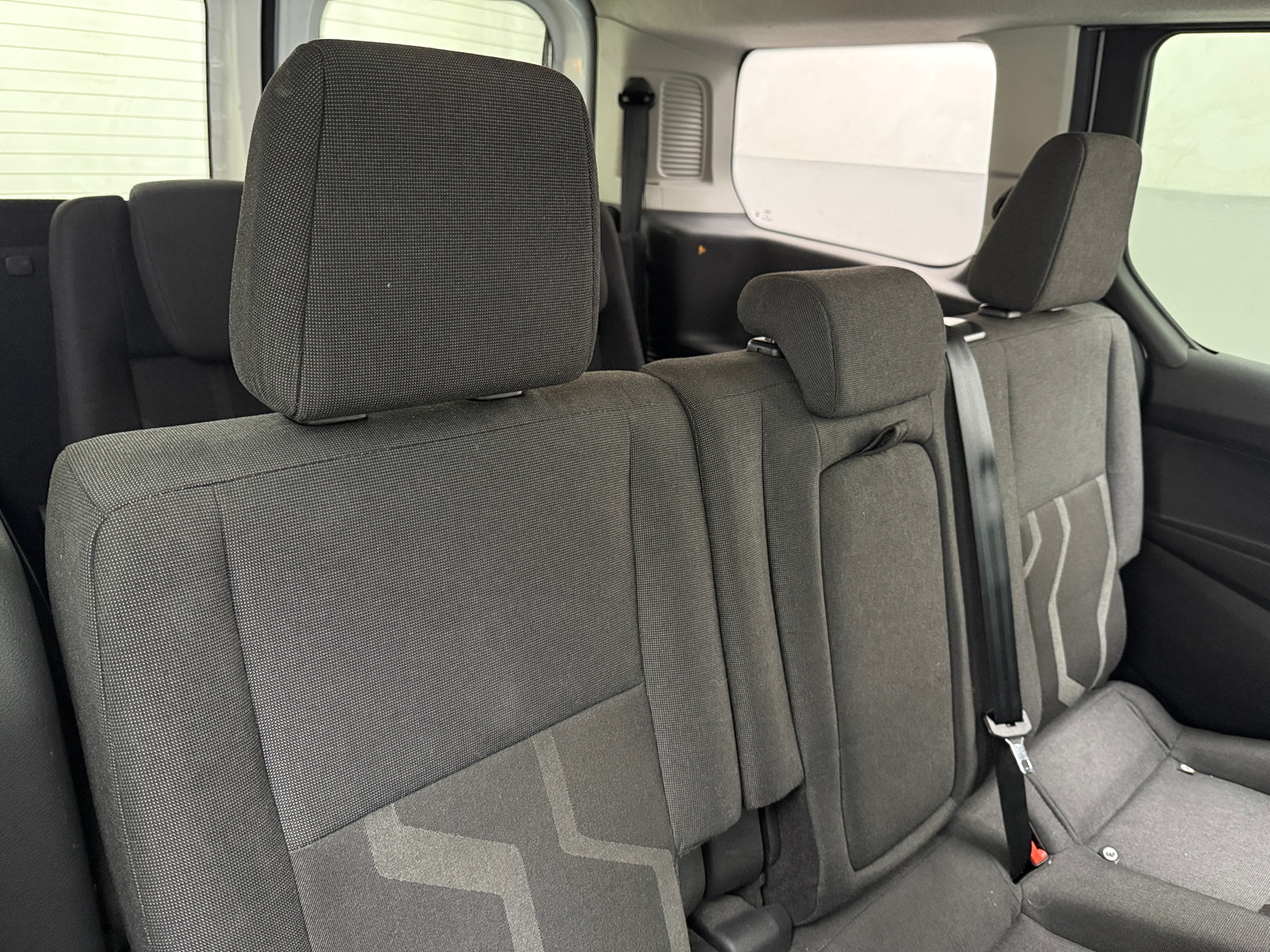 Thumbnail: 2018 Ford Transit Series - 6