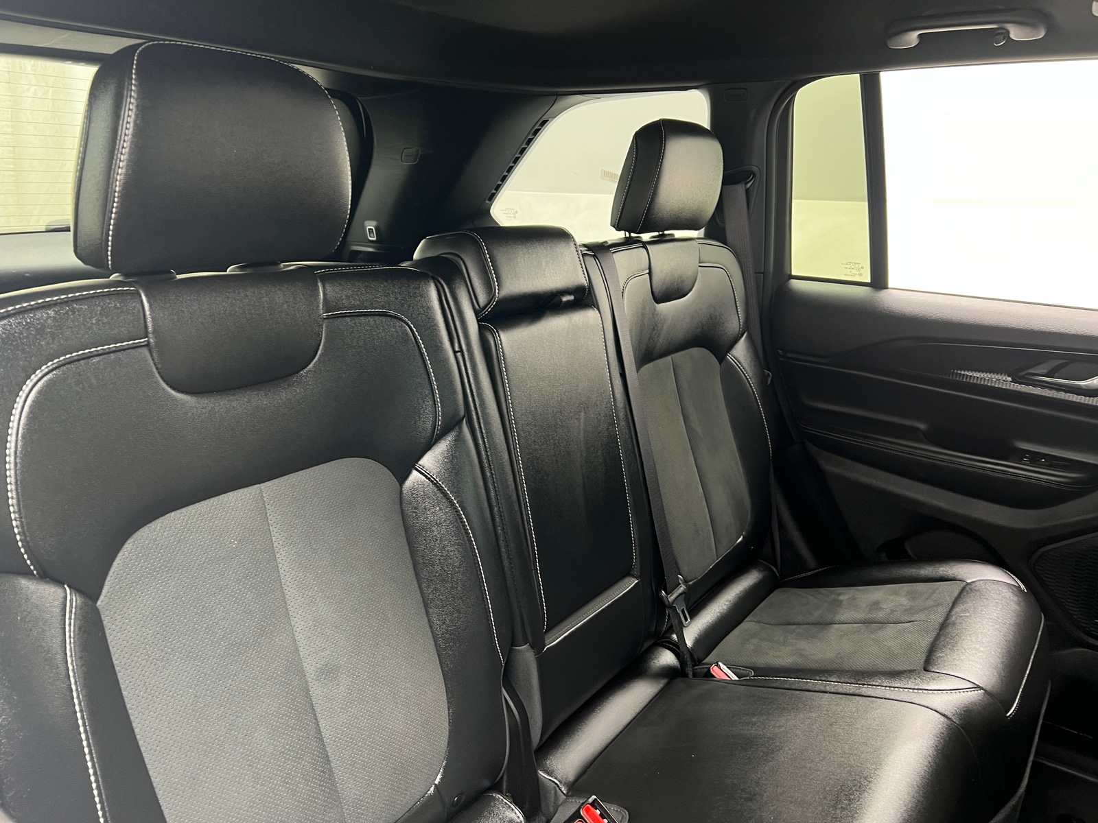 Thumbnail: 2025 Jeep Grand Cherokee - 5