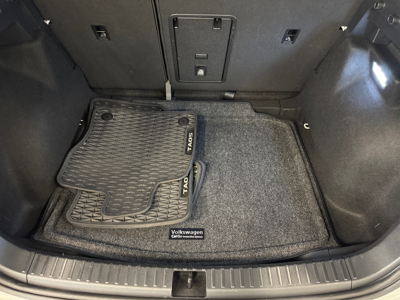 Thumbnail: 2025 Volkswagen Taos - 7