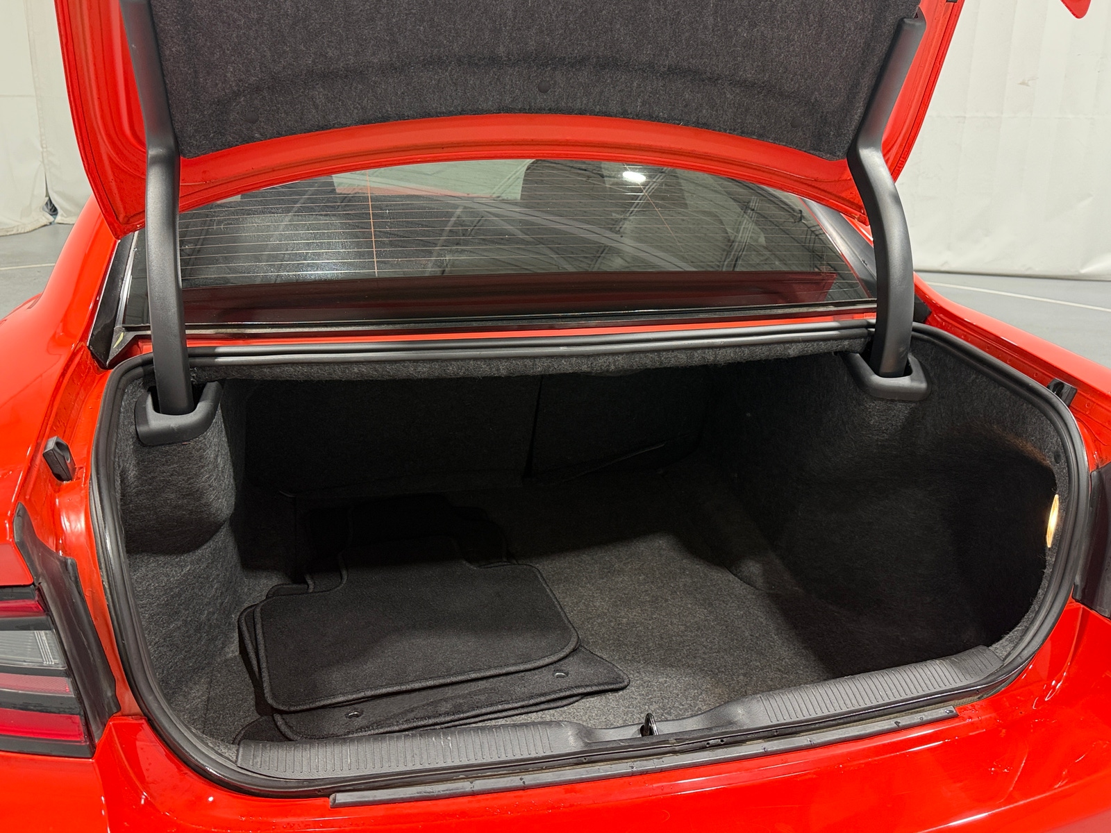 Thumbnail: 2020 Dodge Charger - 6