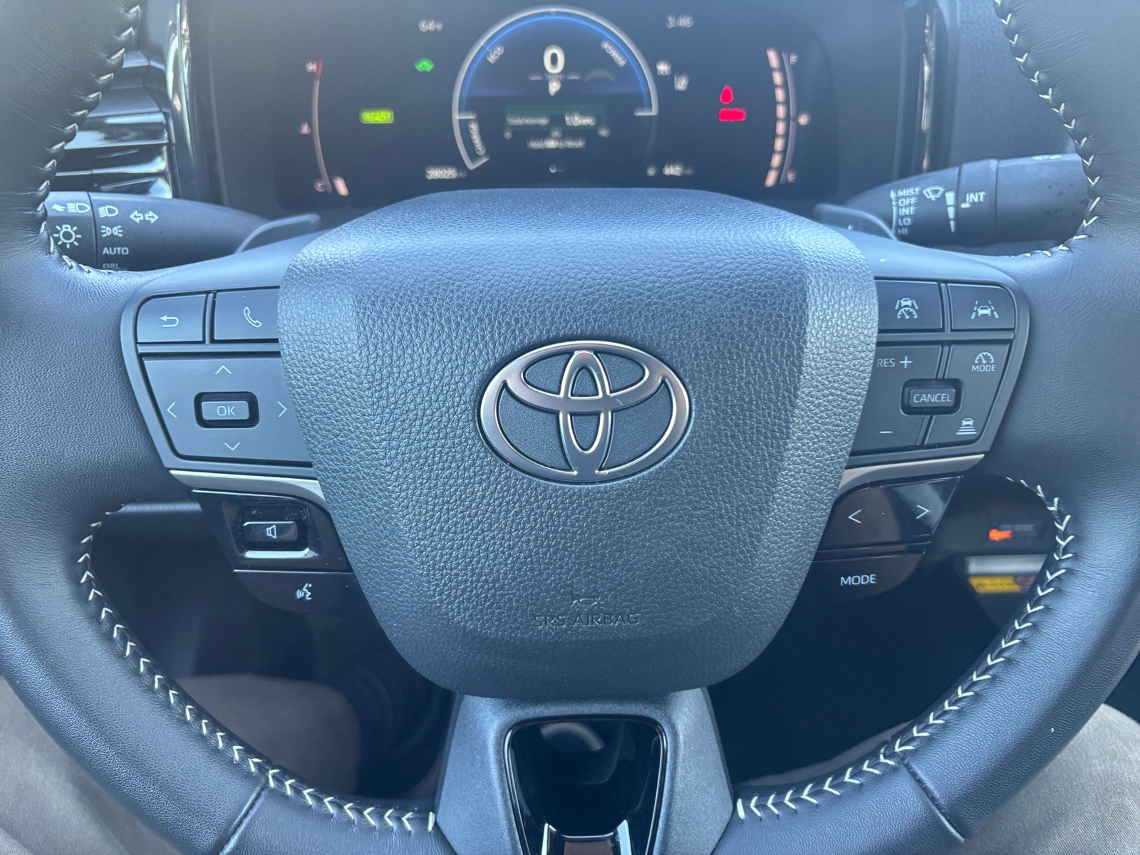 Thumbnail: 2025 Toyota Camry - 4